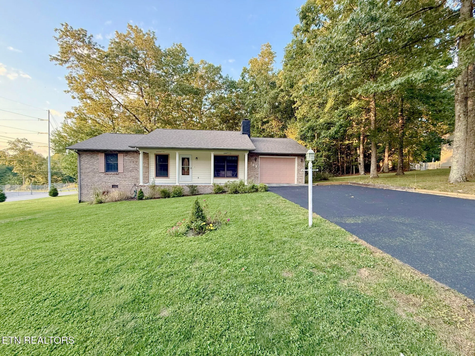 Property Slideshow image 6 of 33 | 103 sheffield dr, Crossville, TN, 38558