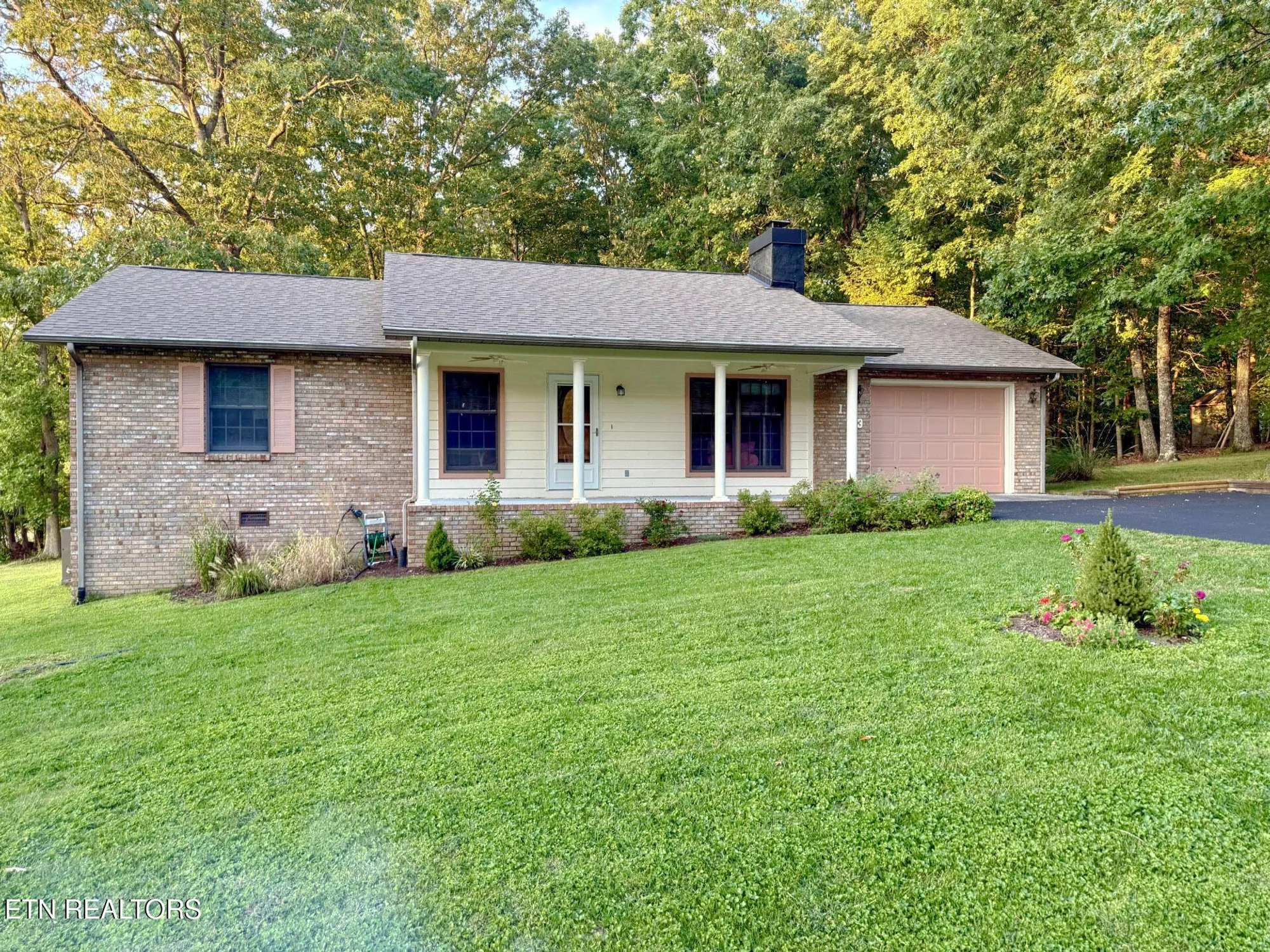 Property Slideshow image 3 of 33 | 103 sheffield dr, Crossville, TN, 38558