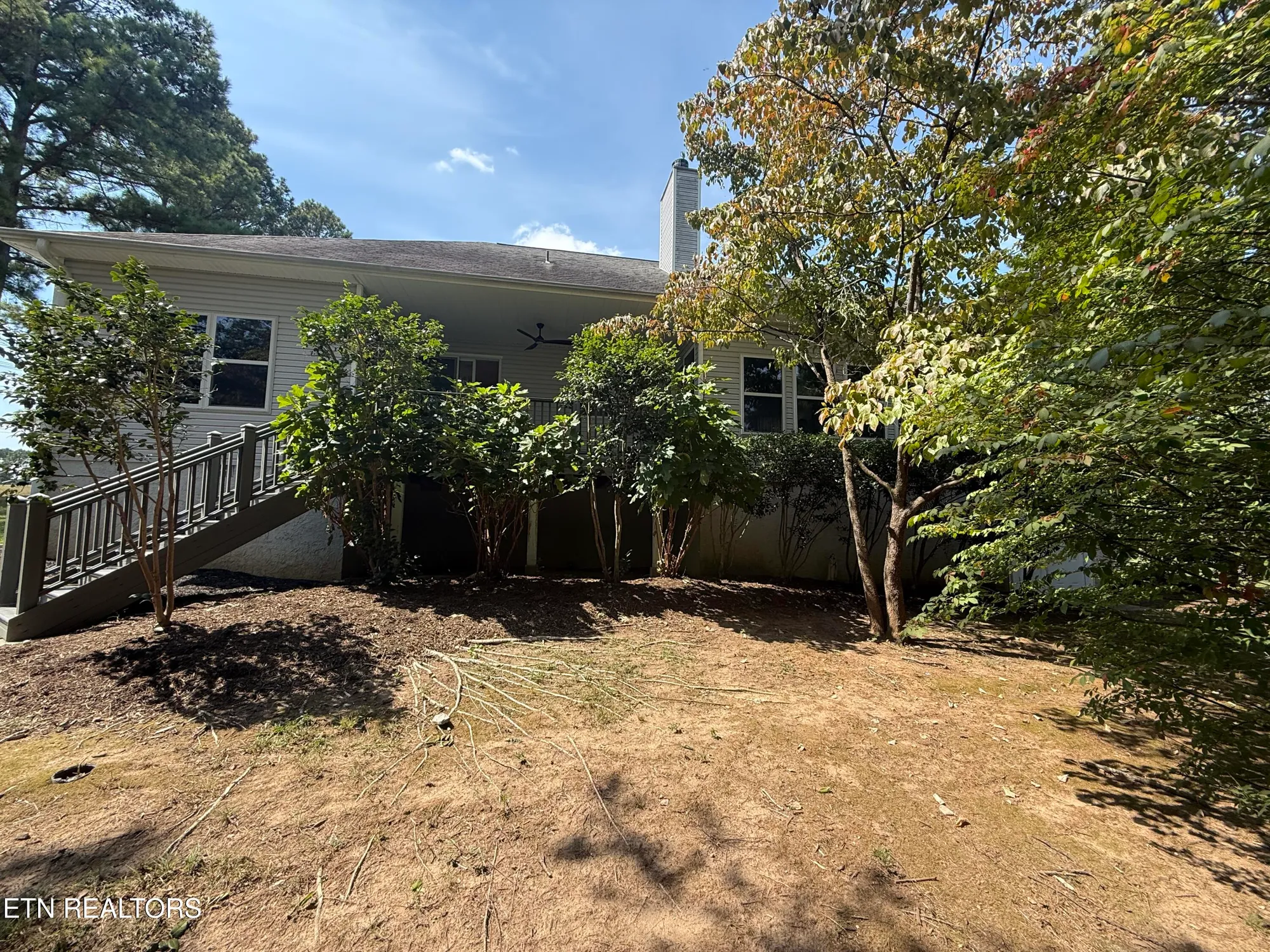 Property Slideshow image 36 of 37 | 100 quapaw cir, Loudon, TN, 37774