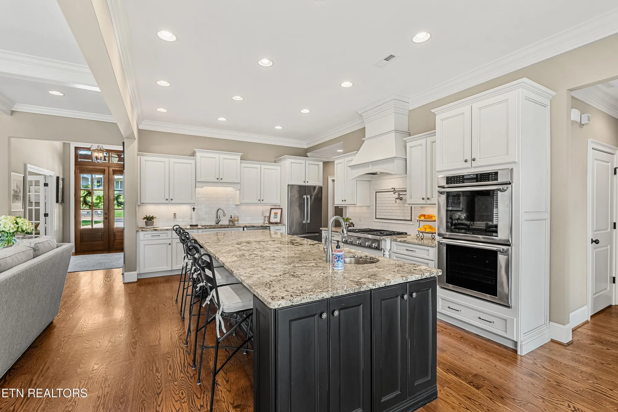 Property Slideshow image 15 of 52 | 1440 rarity bay pkwy, Vonore, TN, 37885