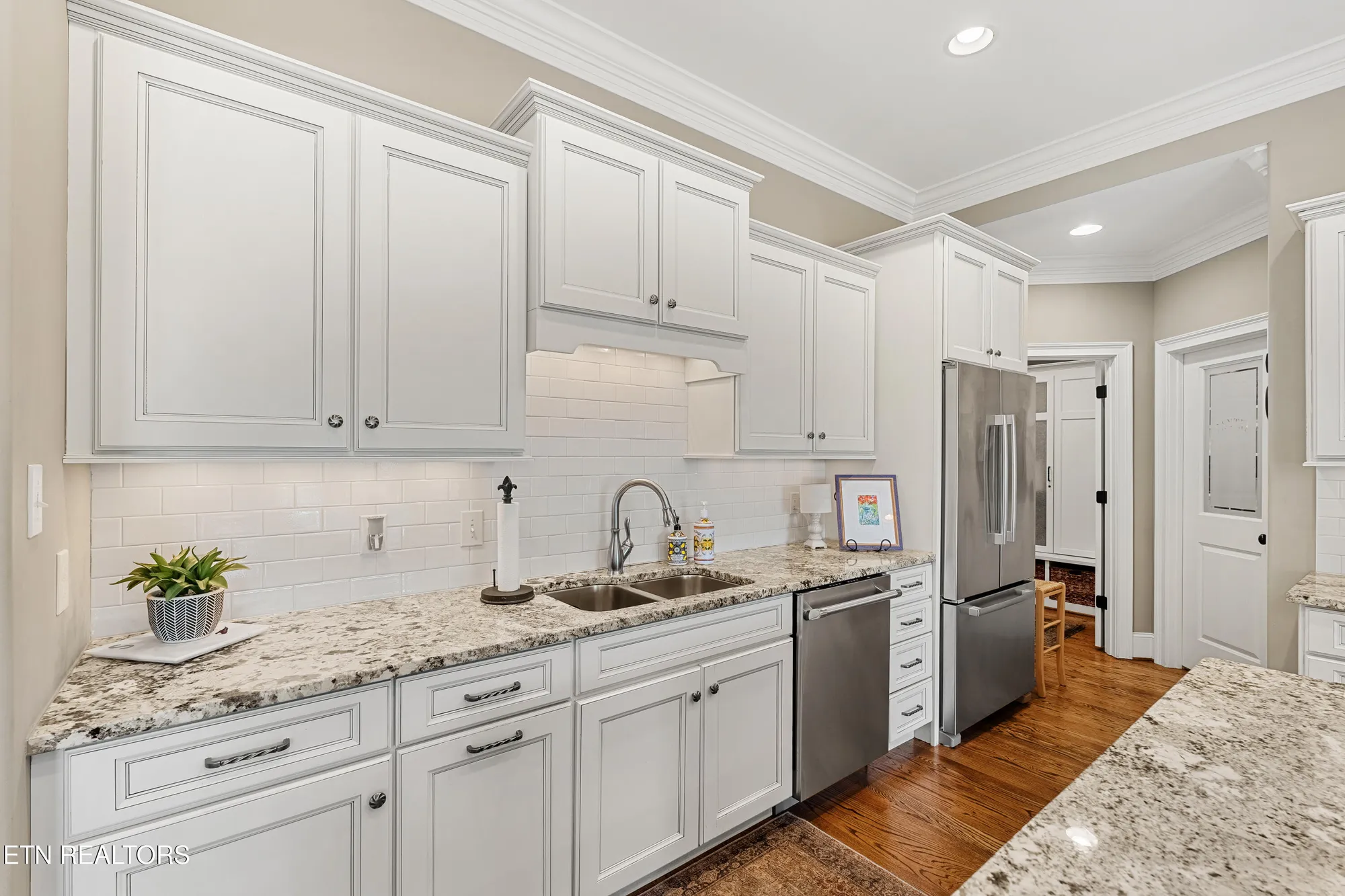 Property Slideshow image 17 of 52 | 1440 rarity bay pkwy, Vonore, TN, 37885