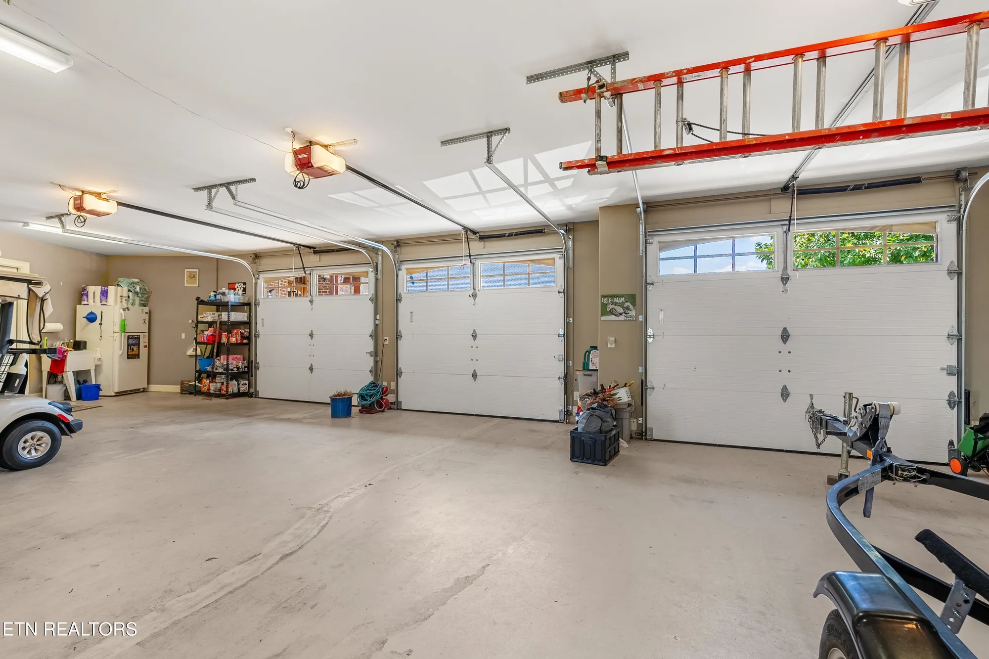 Property Slideshow image 31 of 52 | 1440 rarity bay pkwy, Vonore, TN, 37885