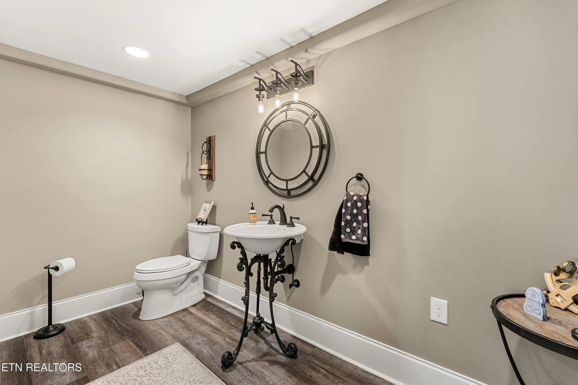 Property Slideshow image 49 of 52 | 1440 rarity bay pkwy, Vonore, TN, 37885