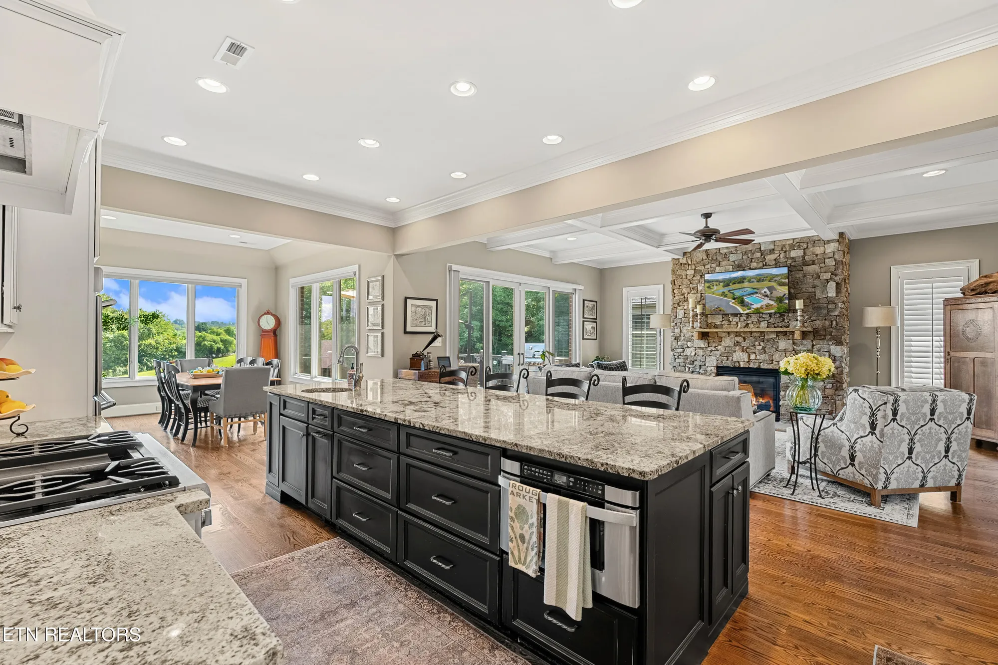 Property Slideshow image 18 of 52 | 1440 rarity bay pkwy, Vonore, TN, 37885