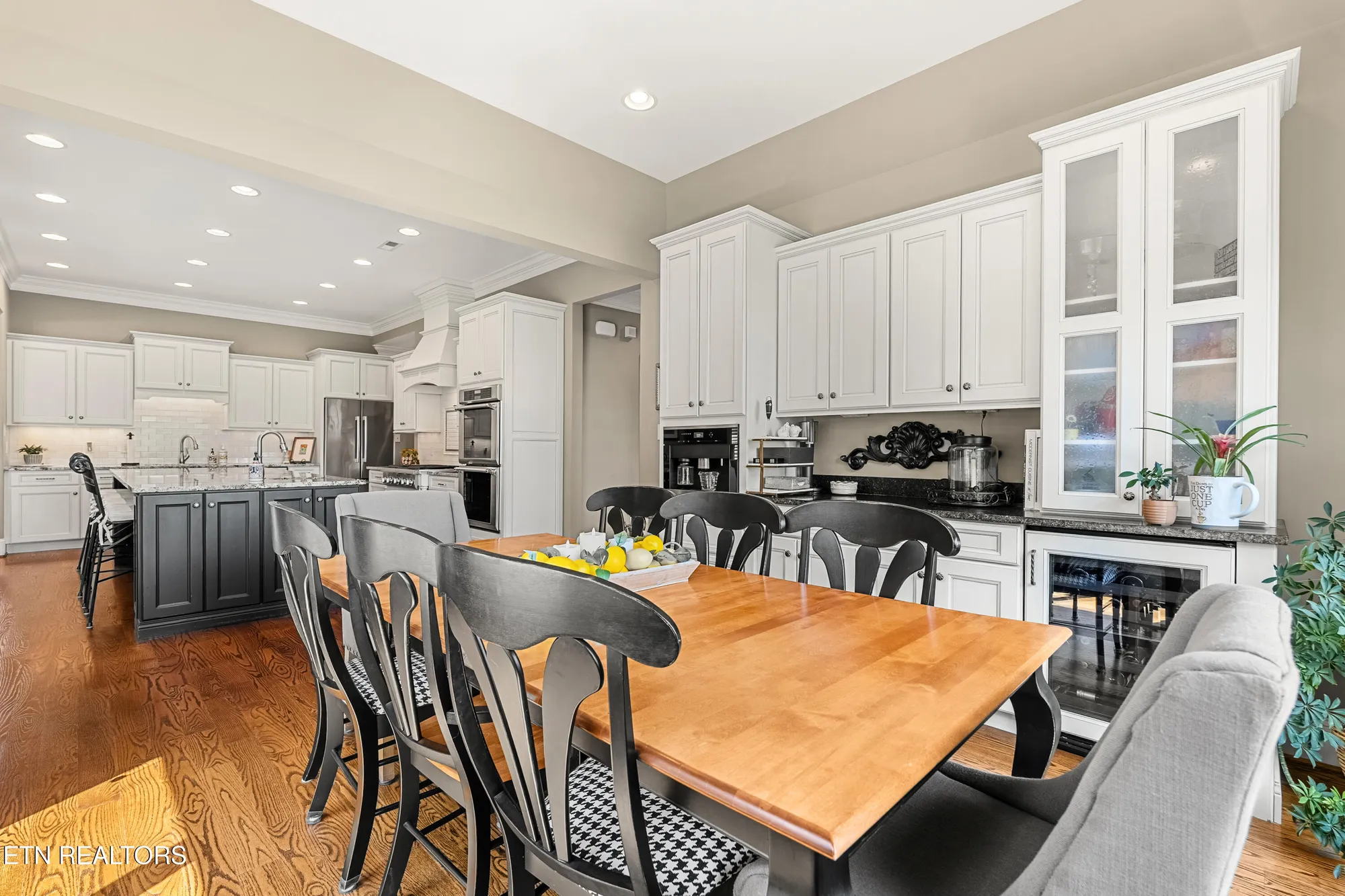 Property Slideshow image 22 of 52 | 1440 rarity bay pkwy, Vonore, TN, 37885