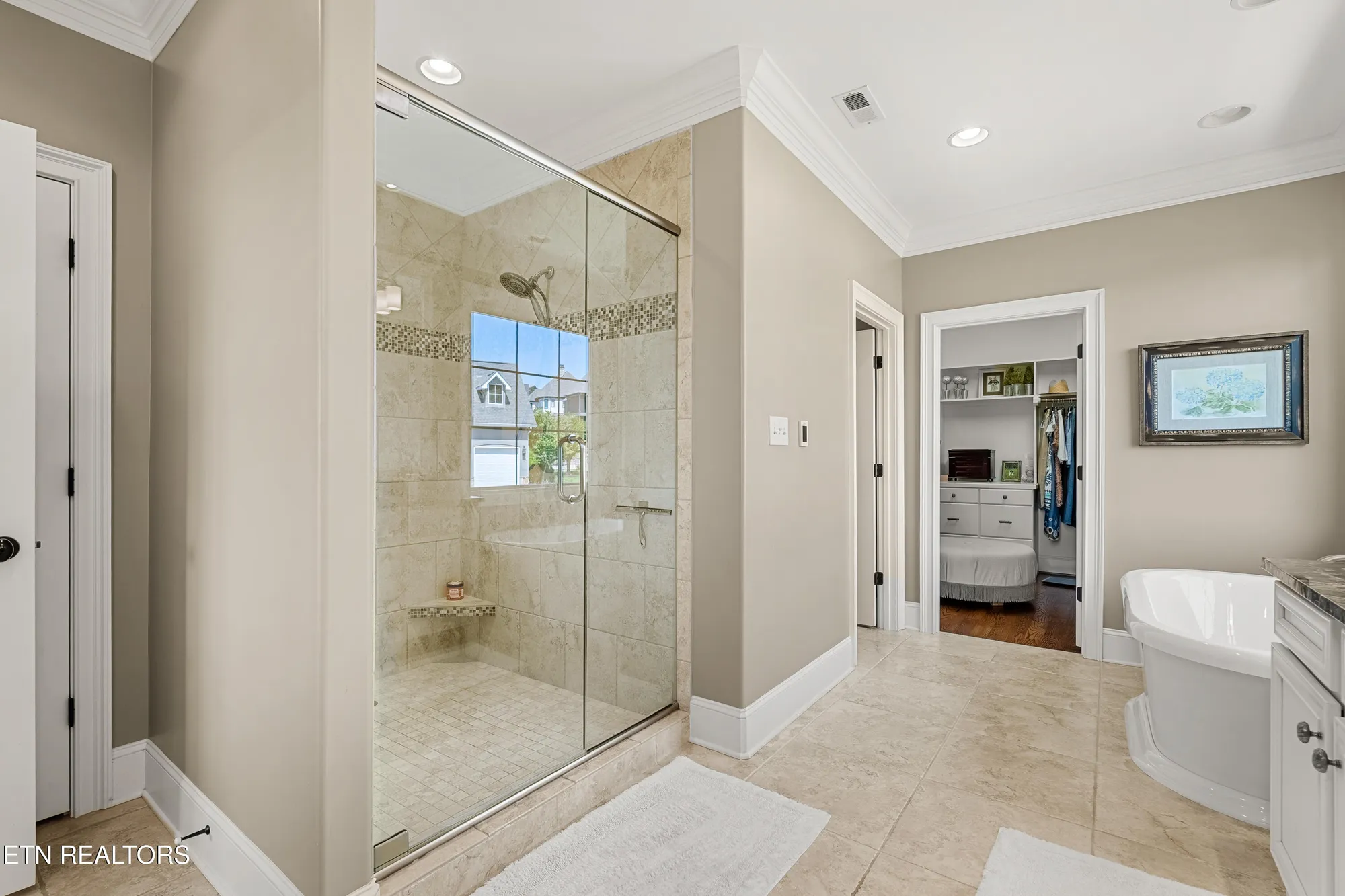 Property Slideshow image 26 of 52 | 1440 rarity bay pkwy, Vonore, TN, 37885