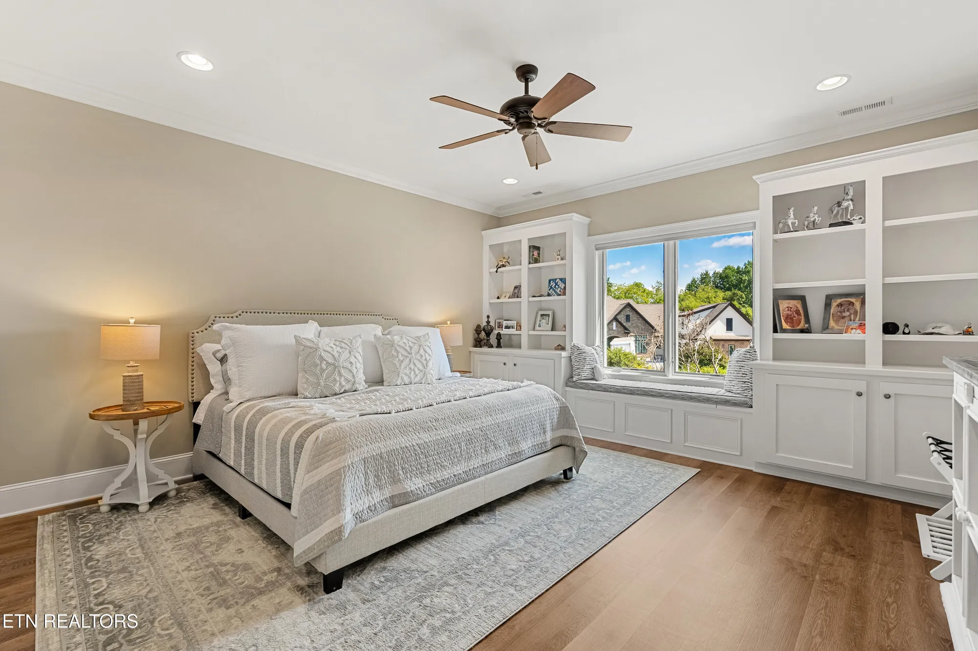 Property Slideshow image 35 of 52 | 1440 rarity bay pkwy, Vonore, TN, 37885