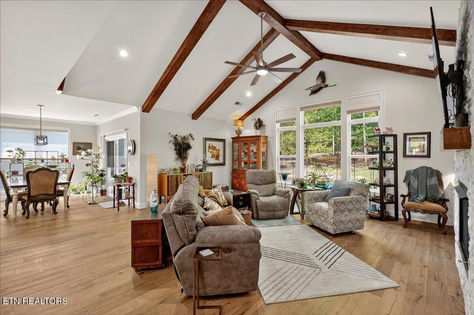 Property Slideshow image 13 of 47 | 297 dudala way, Loudon, TN, 37774