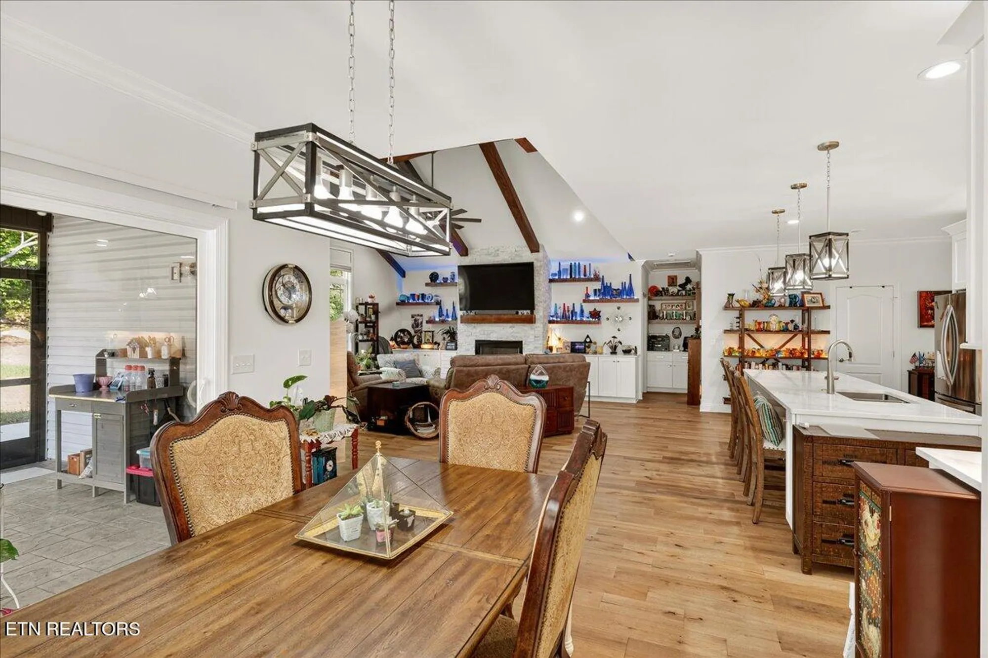 Property Slideshow image 22 of 47 | 297 dudala way, Loudon, TN, 37774