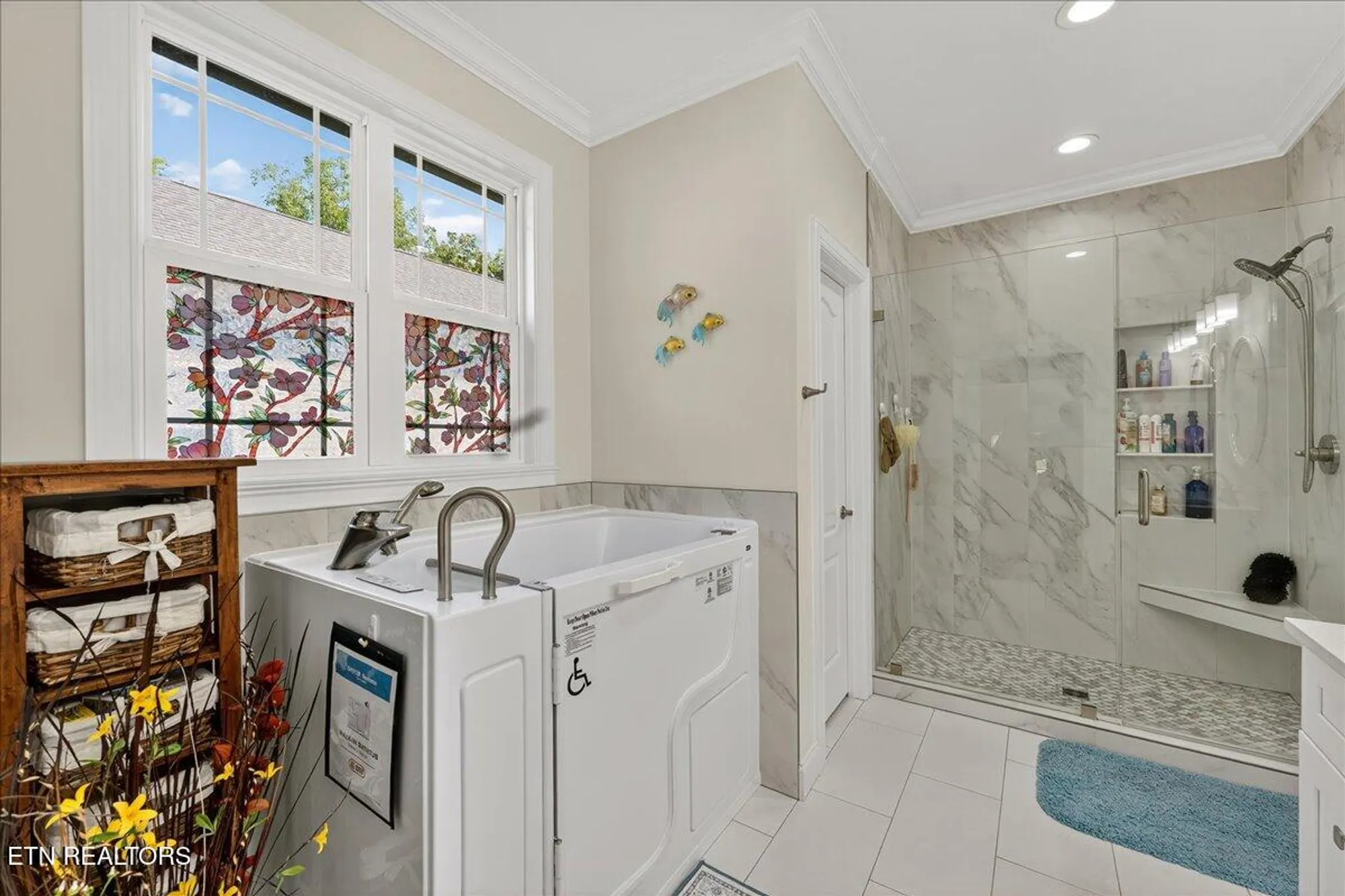 Property Slideshow image 30 of 47 | 297 dudala way, Loudon, TN, 37774