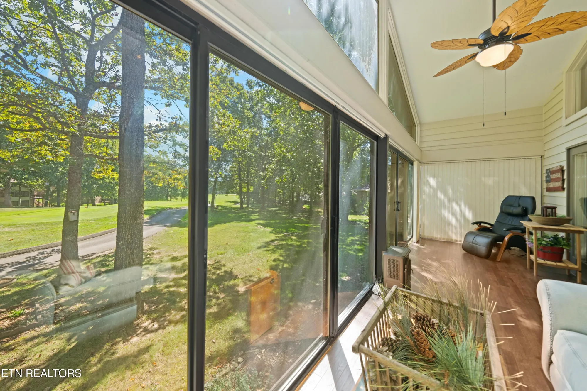 Property Slideshow image 18 of 61 | 220 catoosa blvd, Crossville, TN, 38558