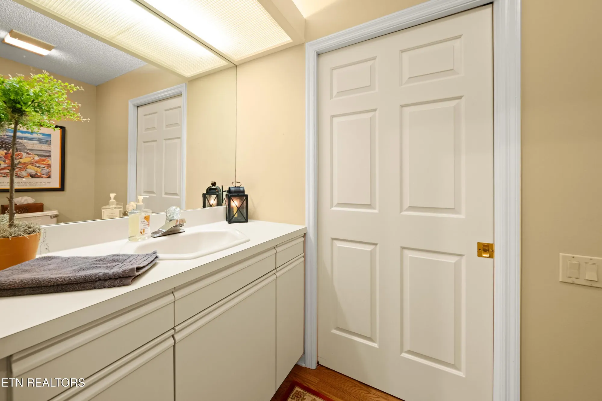 Property Slideshow image 35 of 61 | 220 catoosa blvd, Crossville, TN, 38558