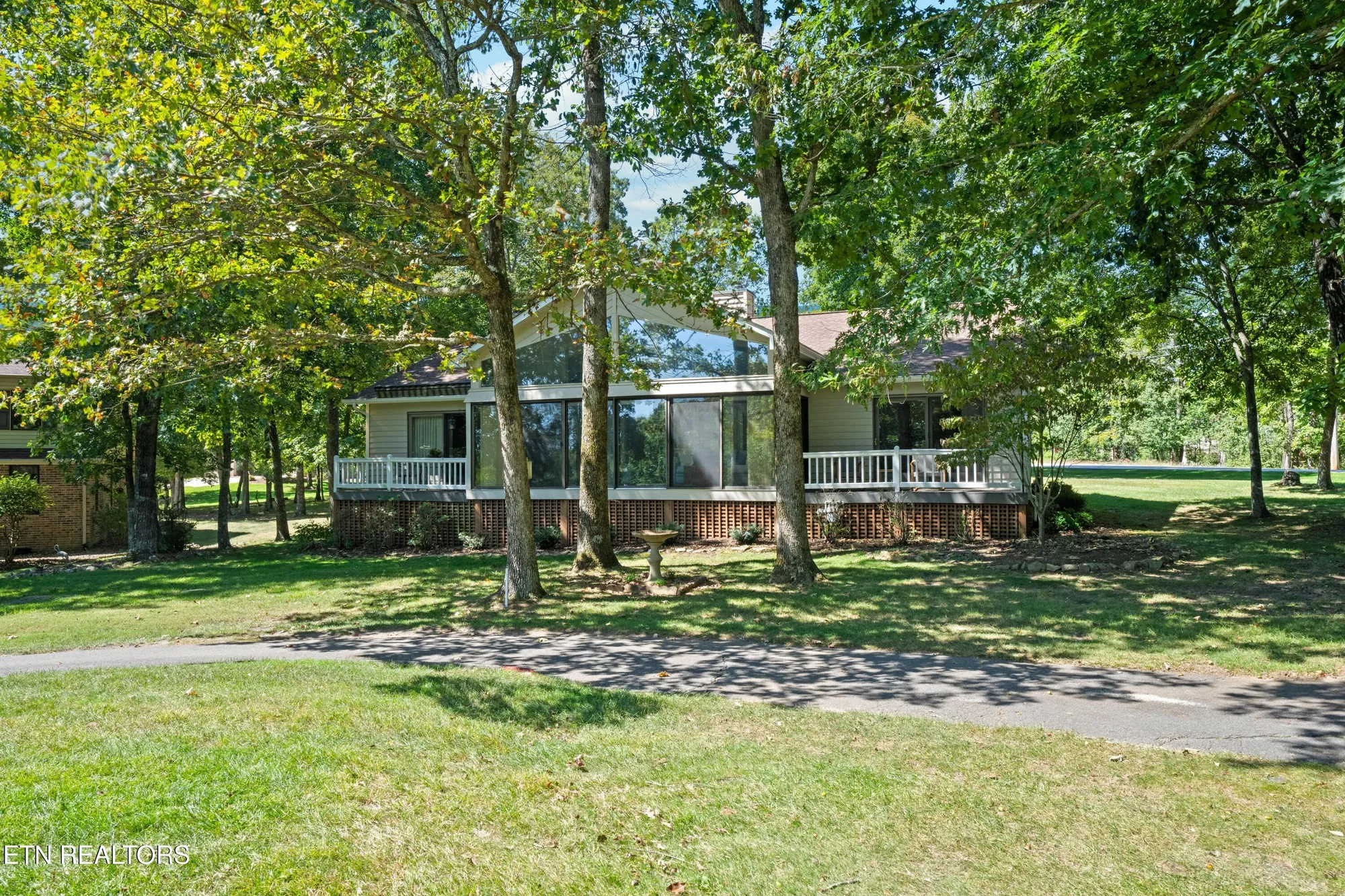 Property Slideshow image 52 of 61 | 220 catoosa blvd, Crossville, TN, 38558