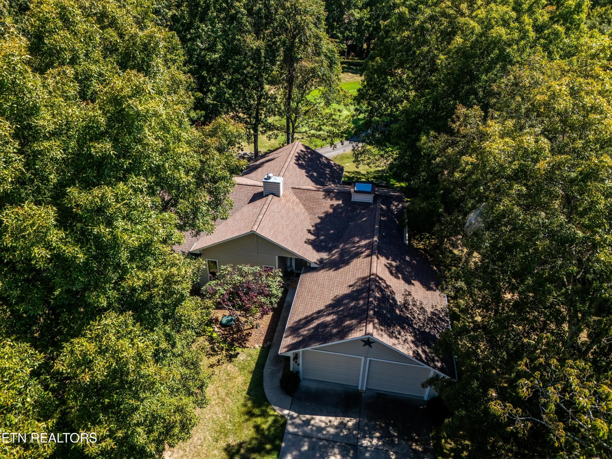 Property Slideshow image 2 of 61 | 220 catoosa blvd, Crossville, TN, 38558