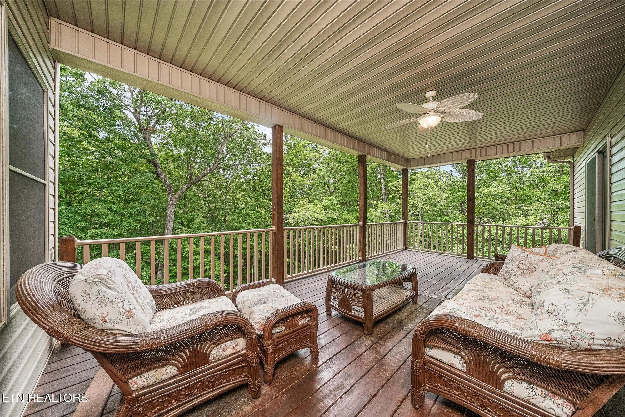 Property Slideshow image 24 of 35 | 15 chatham ct, Crossville, TN, 38558