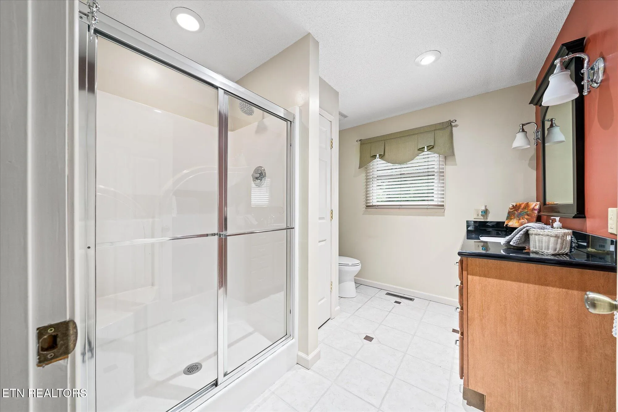 Property Slideshow image 26 of 42 | 138 baltusrol rd, Crossville, TN, 38558