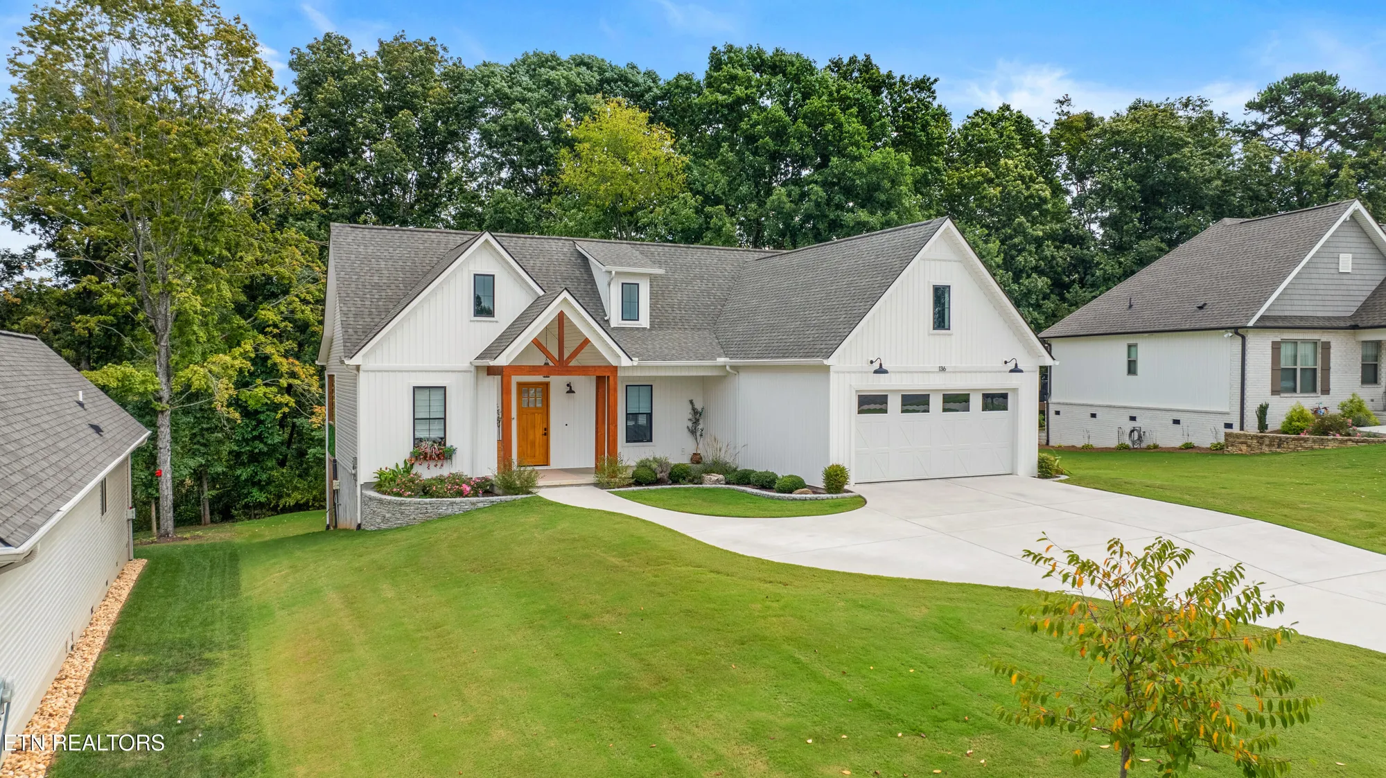 Property Slideshow image 40 of 47 | 136 pocola way, Loudon, TN, 37774