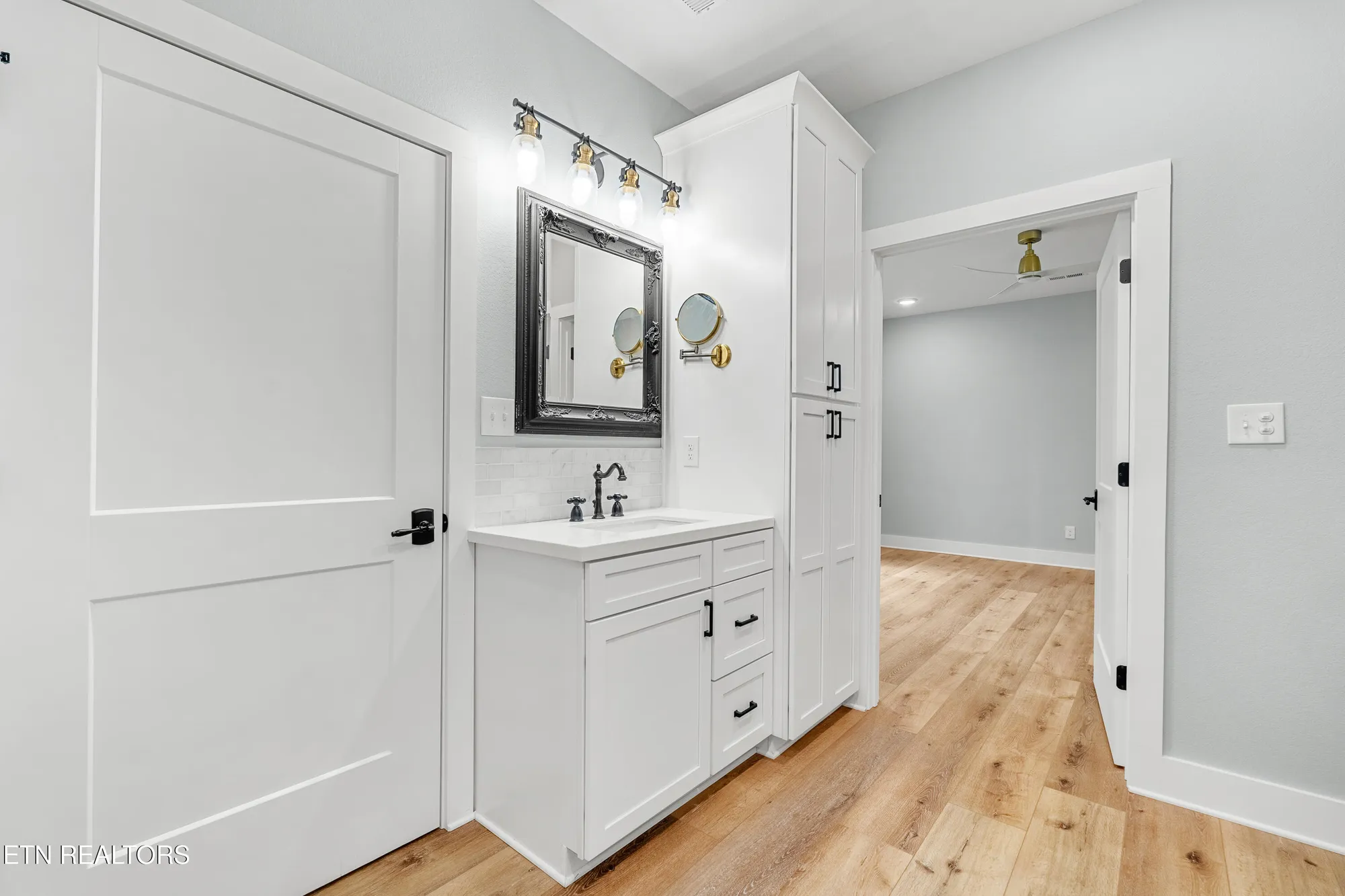 Property Slideshow image 36 of 47 | 136 pocola way, Loudon, TN, 37774