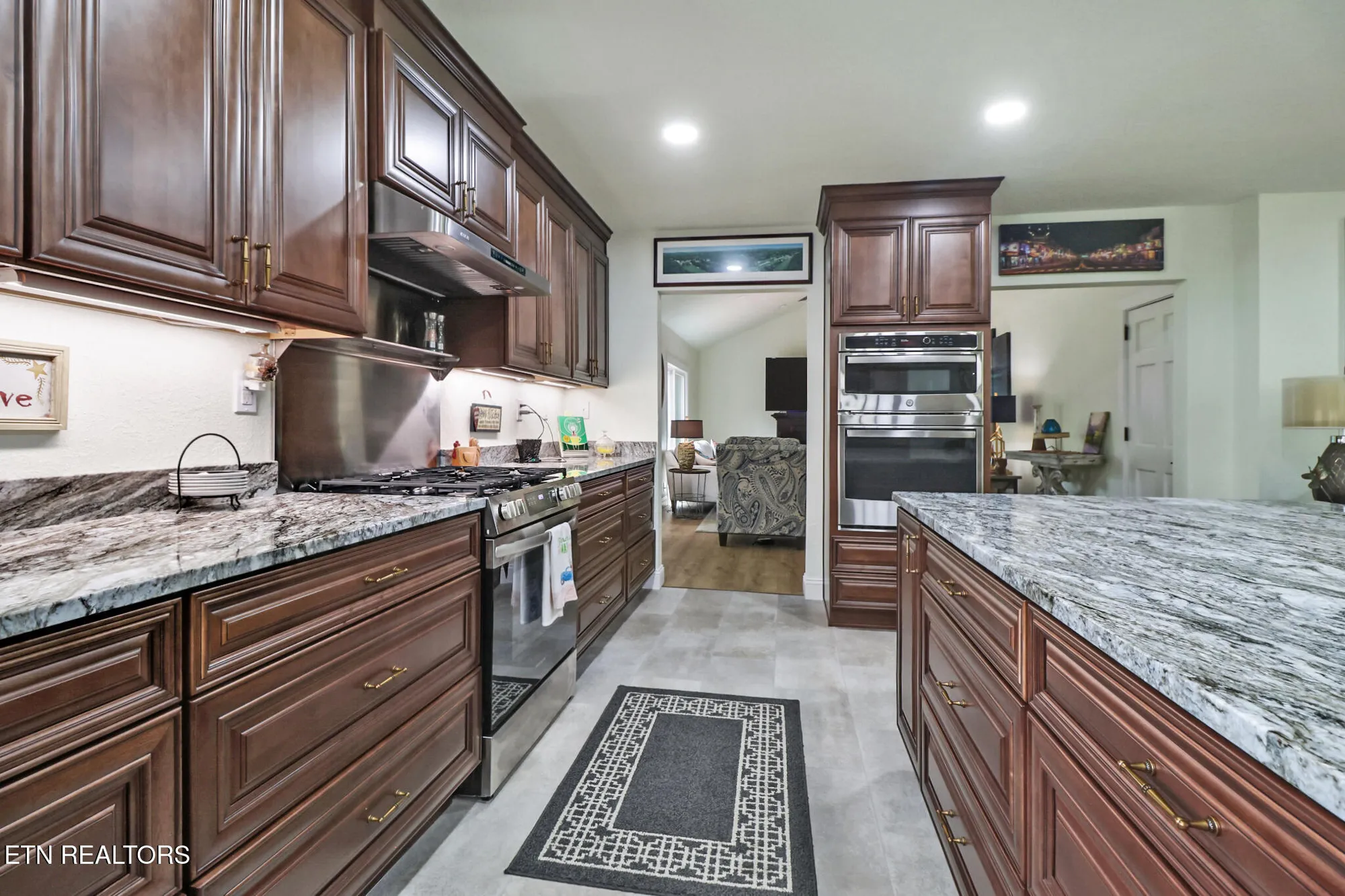 Property Slideshow image 7 of 36 | 105 fairway dr, Crossville, TN, 38558