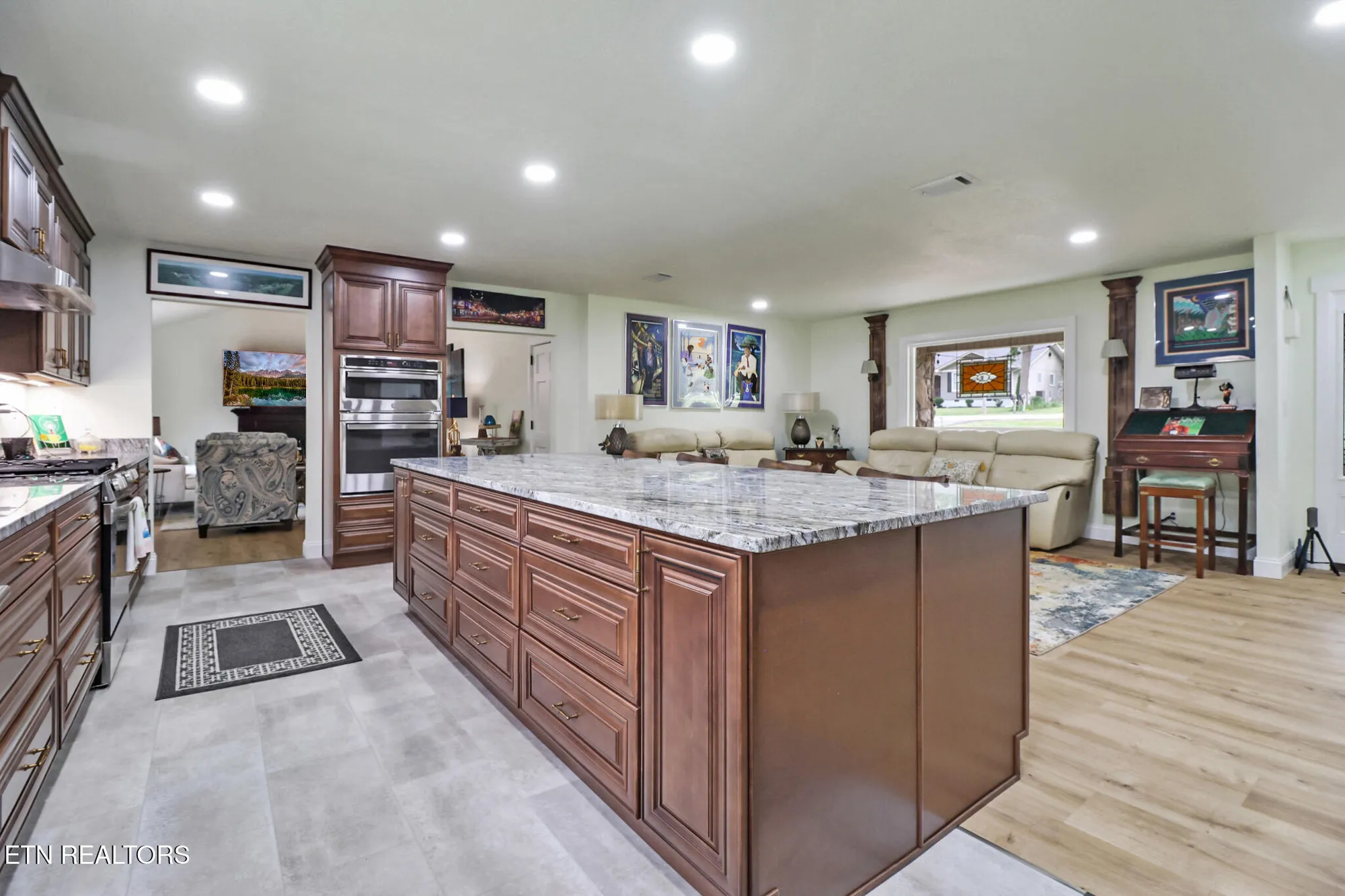Property Slideshow image 10 of 36 | 105 fairway dr, Crossville, TN, 38558
