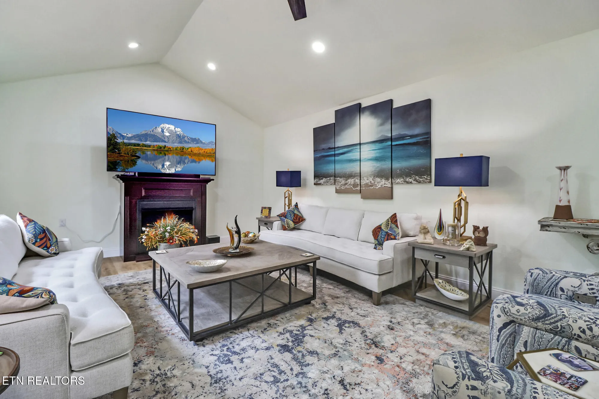 Property Slideshow image 14 of 36 | 105 fairway dr, Crossville, TN, 38558