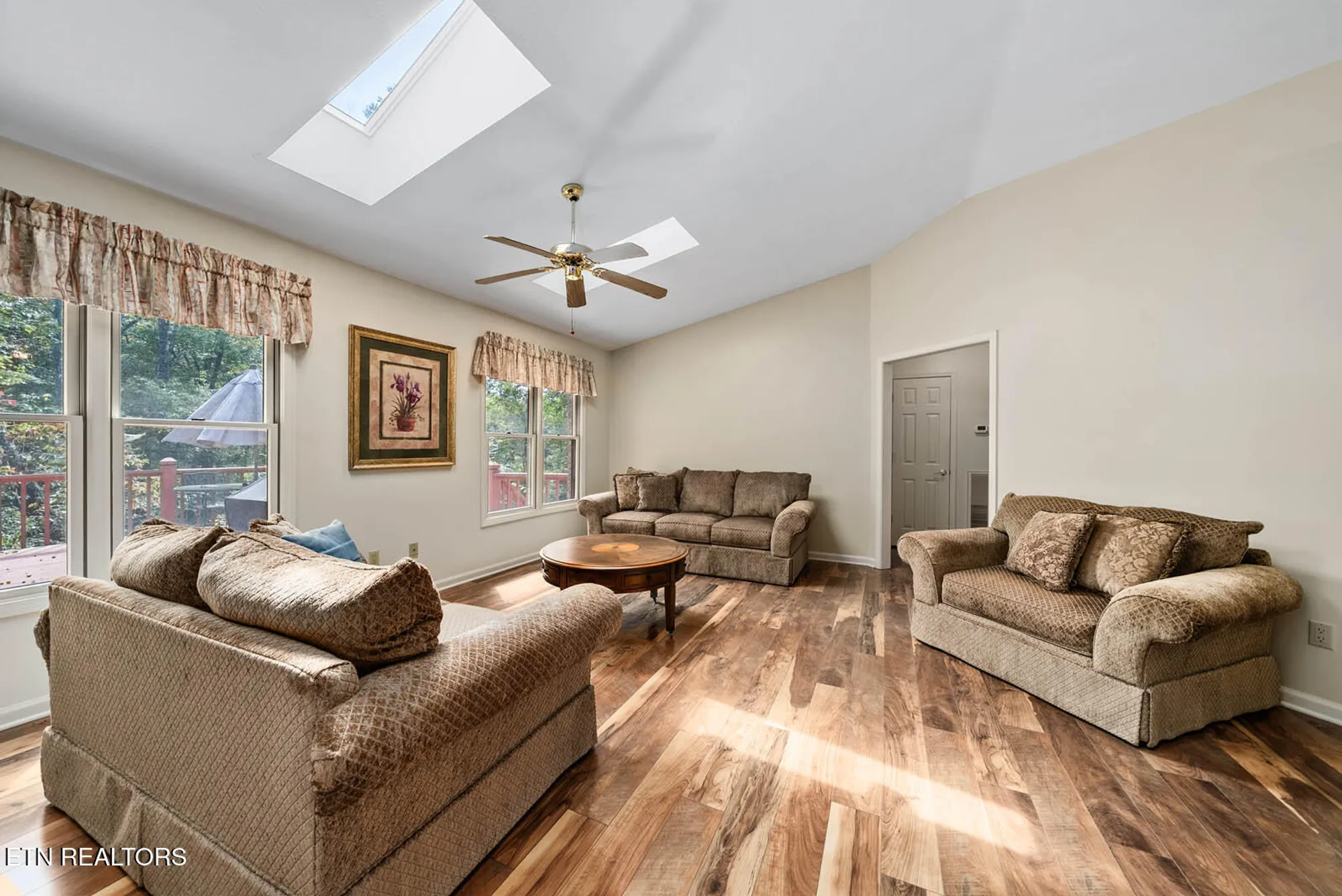 Property Slideshow image 7 of 43 | 191 snead dr, Crossville, TN, 38558