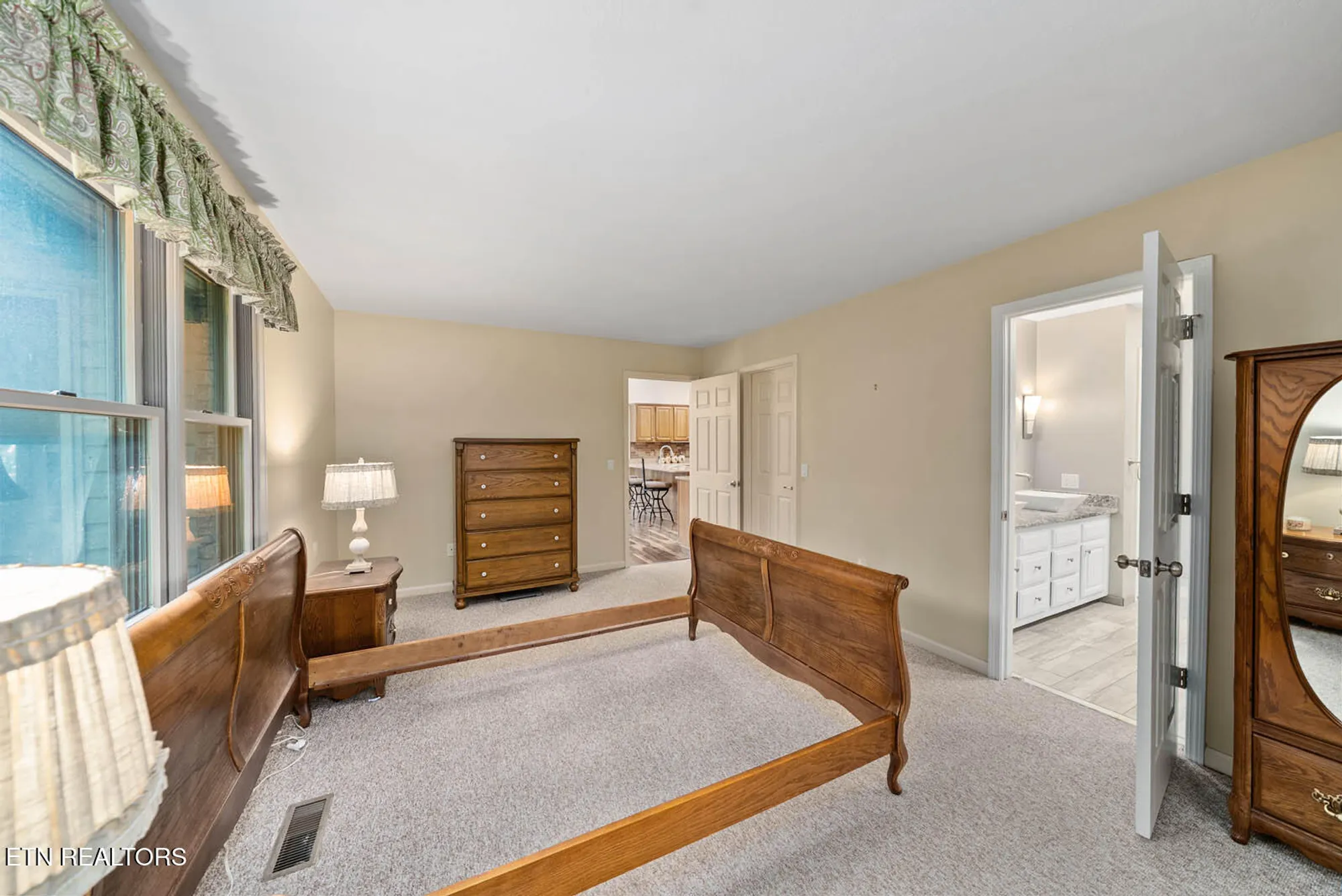 Property Slideshow image 19 of 43 | 191 snead dr, Crossville, TN, 38558