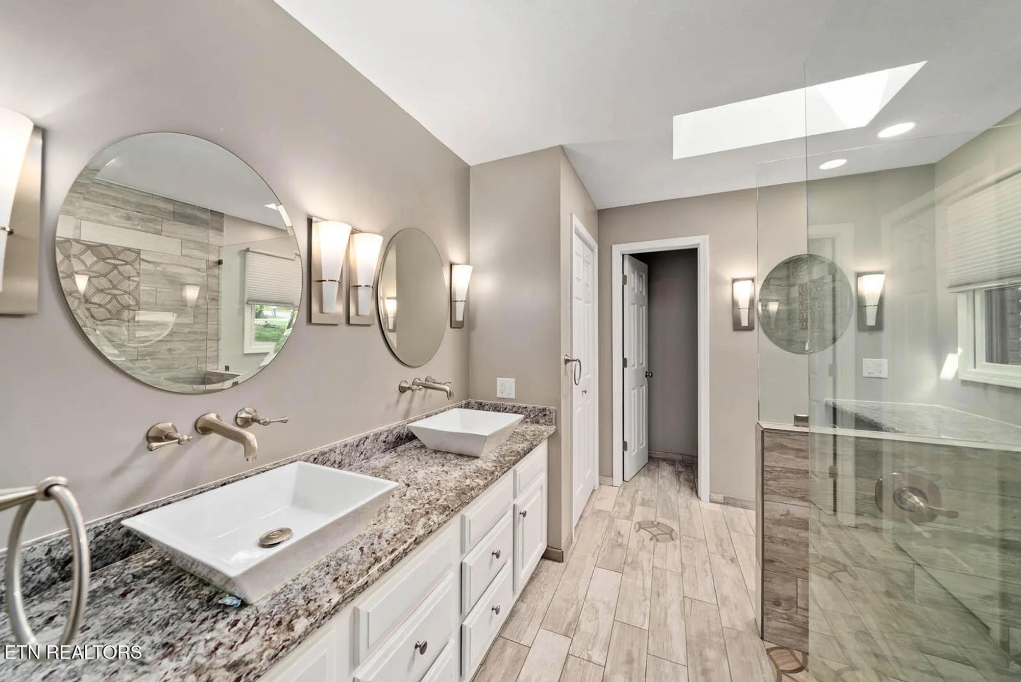 Property Slideshow image 21 of 43 | 191 snead dr, Crossville, TN, 38558