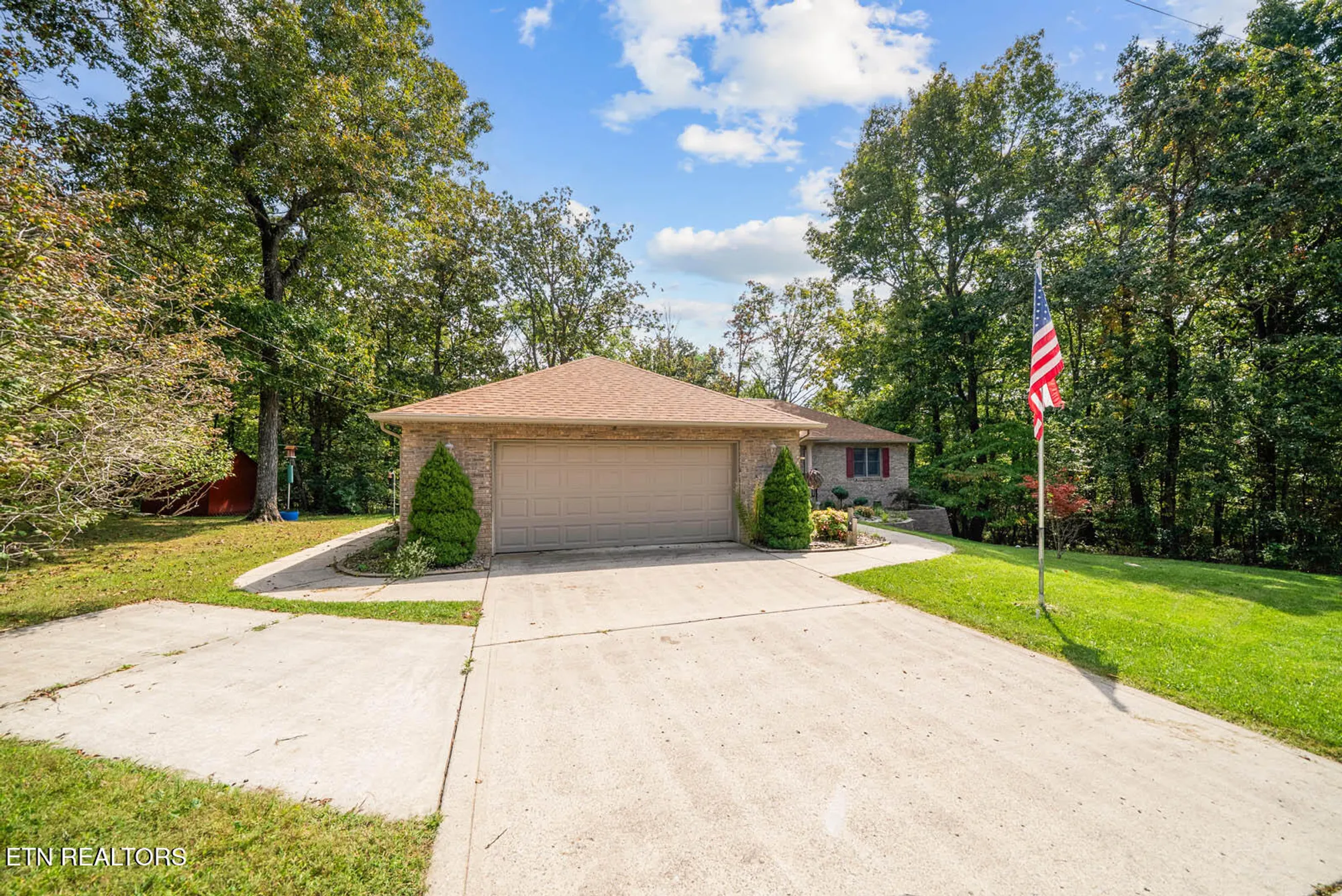 Property Slideshow image 37 of 43 | 191 snead dr, Crossville, TN, 38558