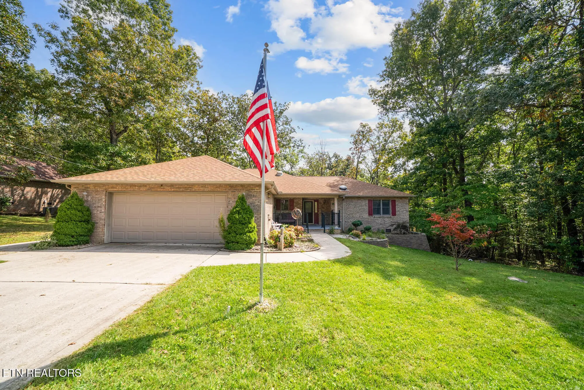 Property Slideshow image 2 of 43 | 191 snead dr, Crossville, TN, 38558