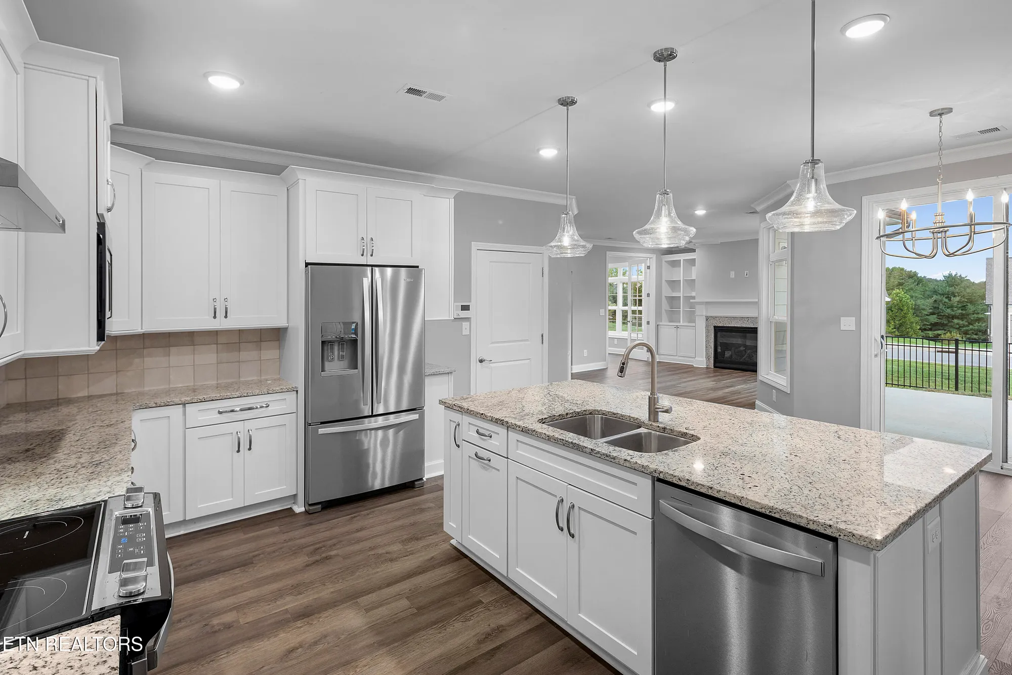 Property Slideshow image 18 of 43 | 328 cedar branch trl, Lenoir City, TN, 37772