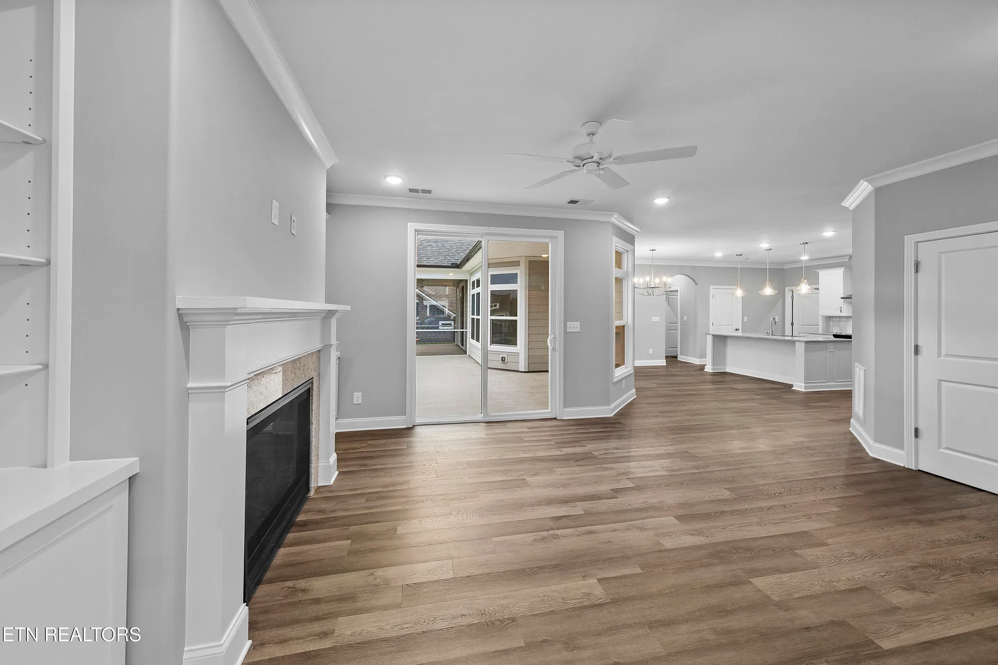 Property Slideshow image 6 of 43 | 328 cedar branch trl, Lenoir City, TN, 37772