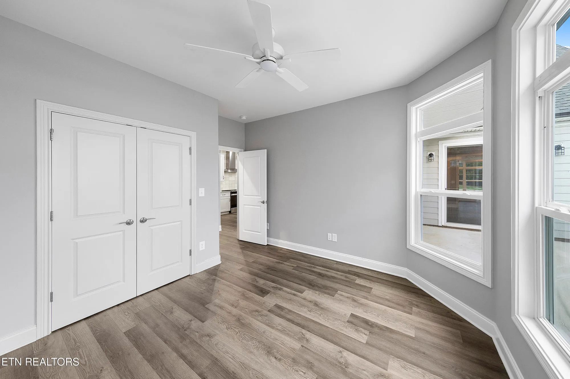 Property Slideshow image 28 of 43 | 328 cedar branch trl, Lenoir City, TN, 37772