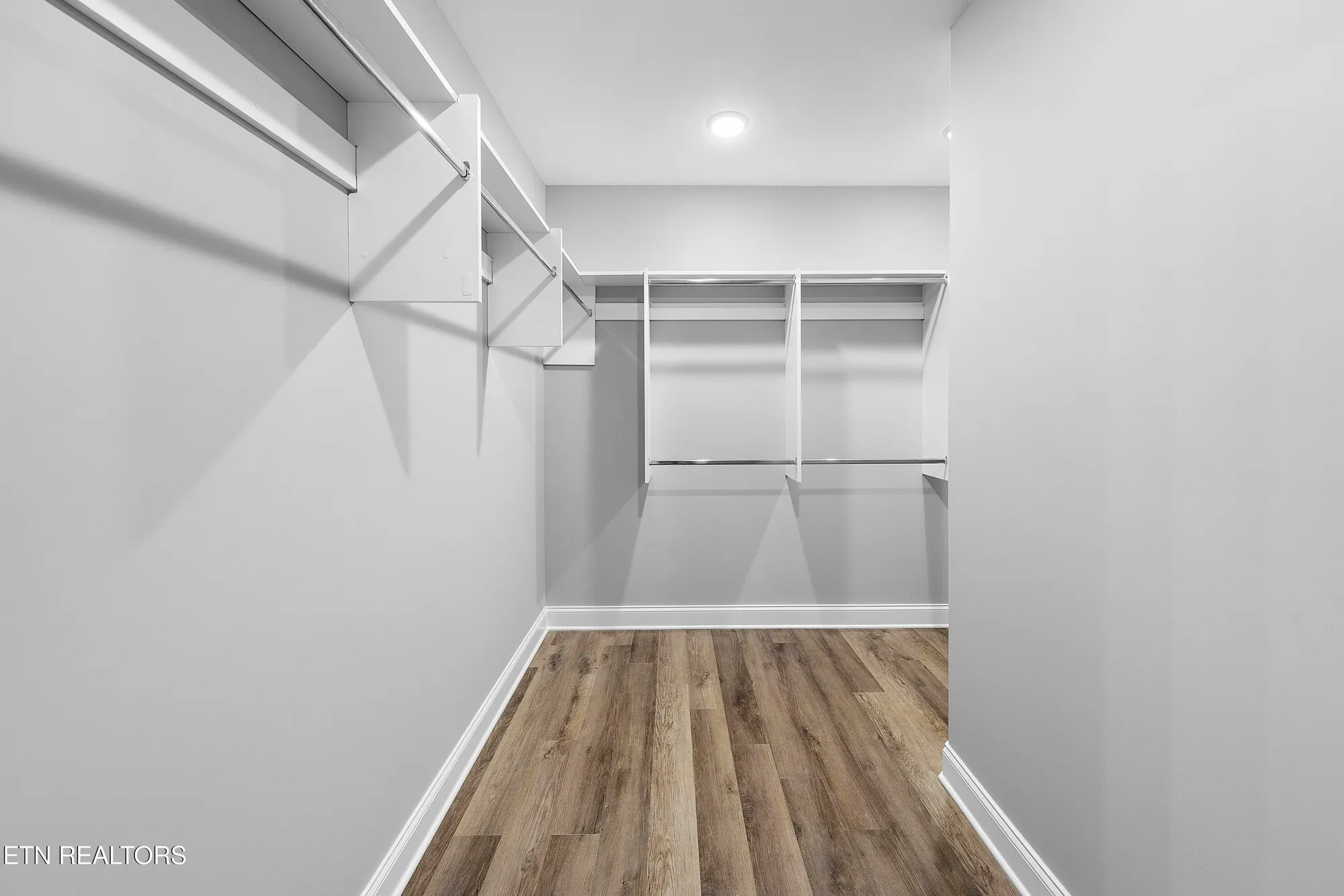 Property Slideshow image 26 of 43 | 328 cedar branch trl, Lenoir City, TN, 37772