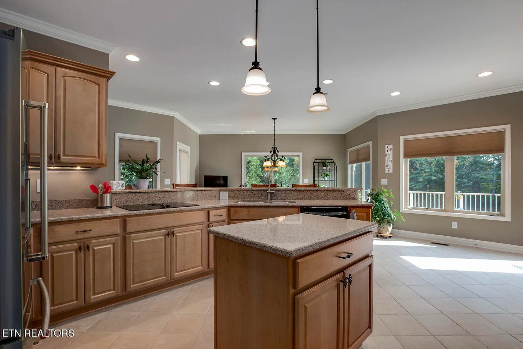 Property Slideshow image 24 of 61 | 178 tommotley dr, Loudon, TN, 37774