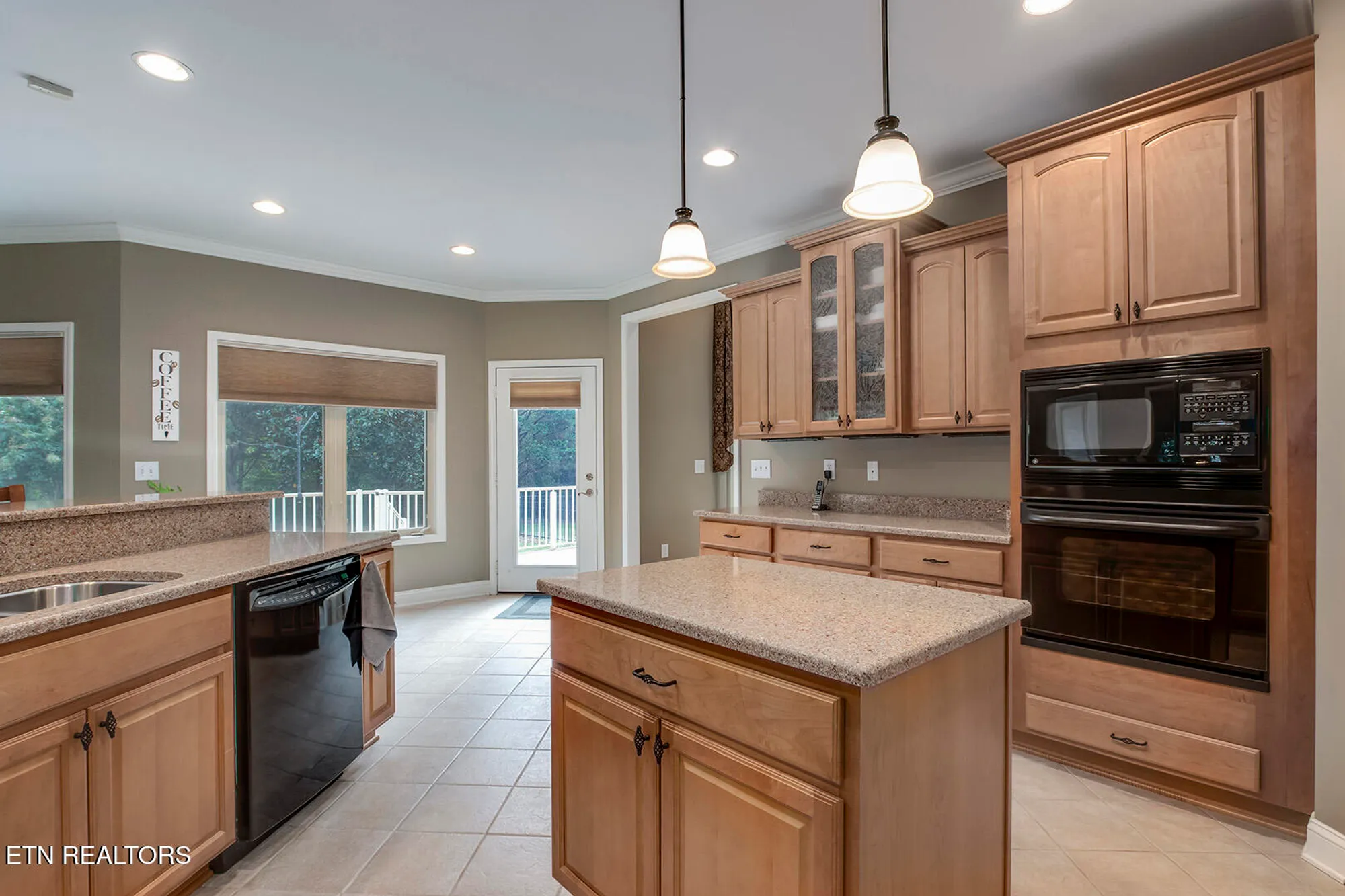 Property Slideshow image 25 of 61 | 178 tommotley dr, Loudon, TN, 37774