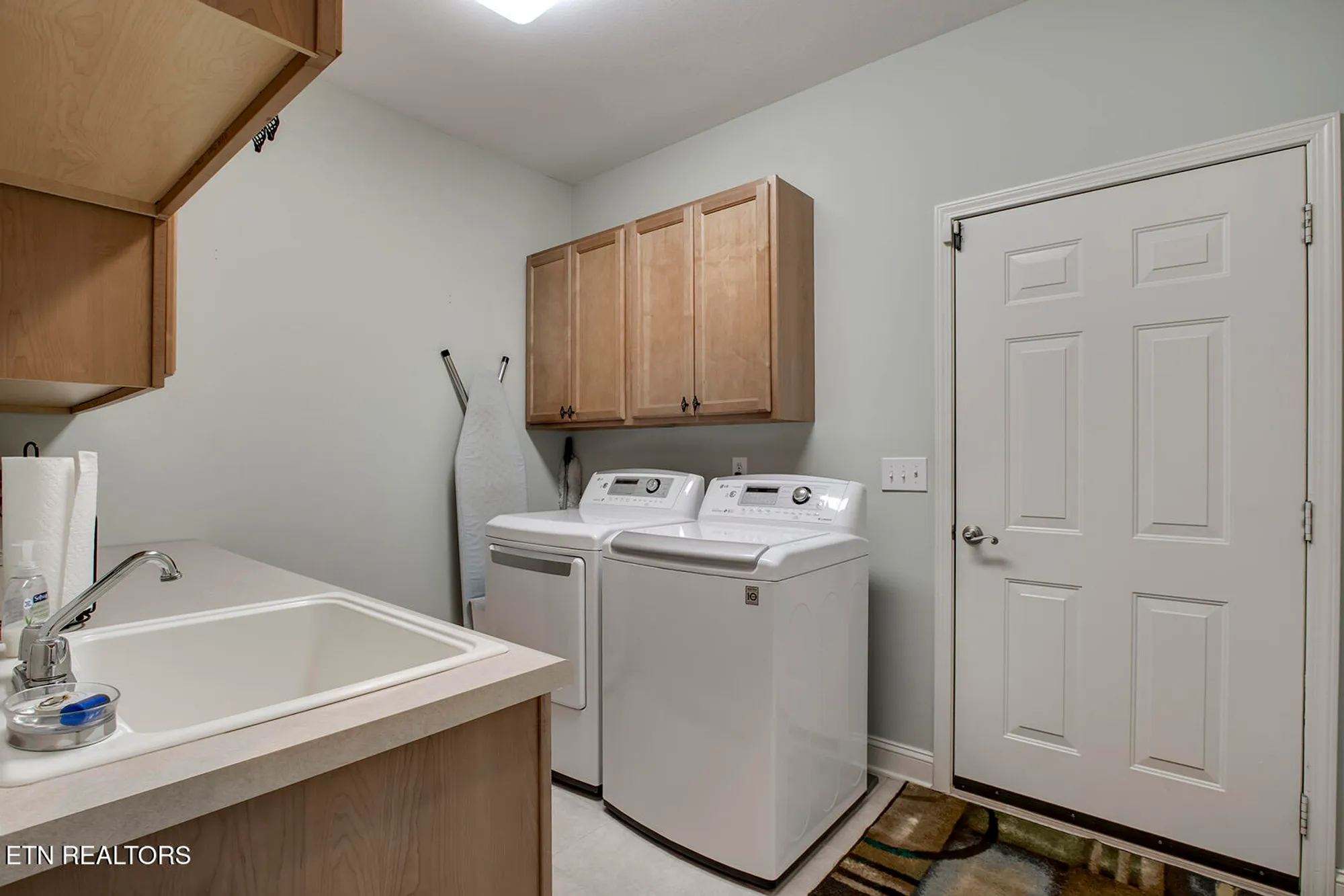 Property Slideshow image 32 of 61 | 178 tommotley dr, Loudon, TN, 37774