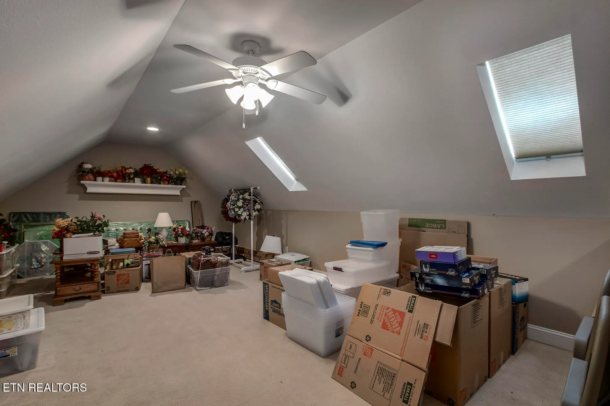 Property Slideshow image 33 of 61 | 178 tommotley dr, Loudon, TN, 37774