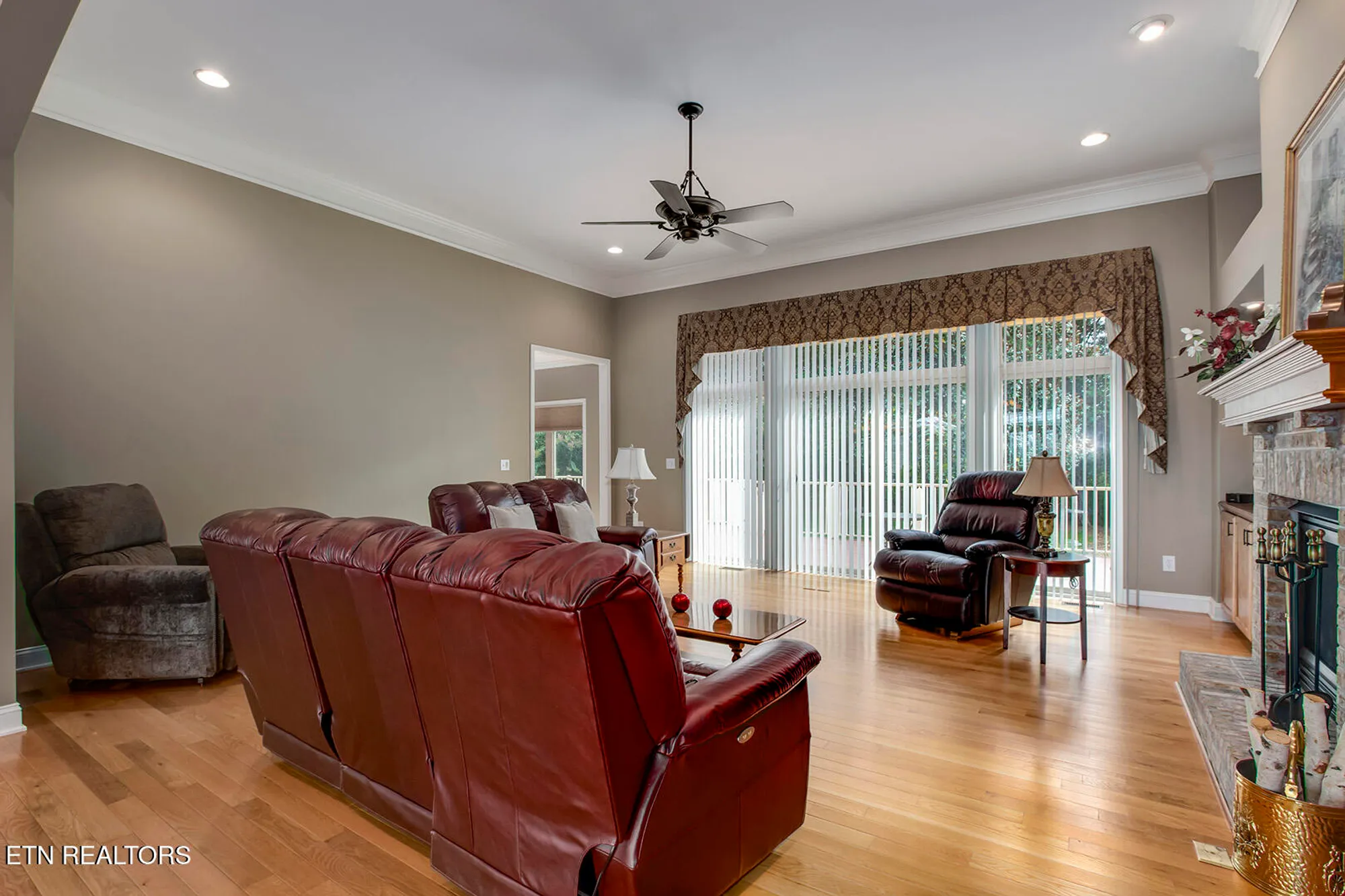 Property Slideshow image 8 of 61 | 178 tommotley dr, Loudon, TN, 37774