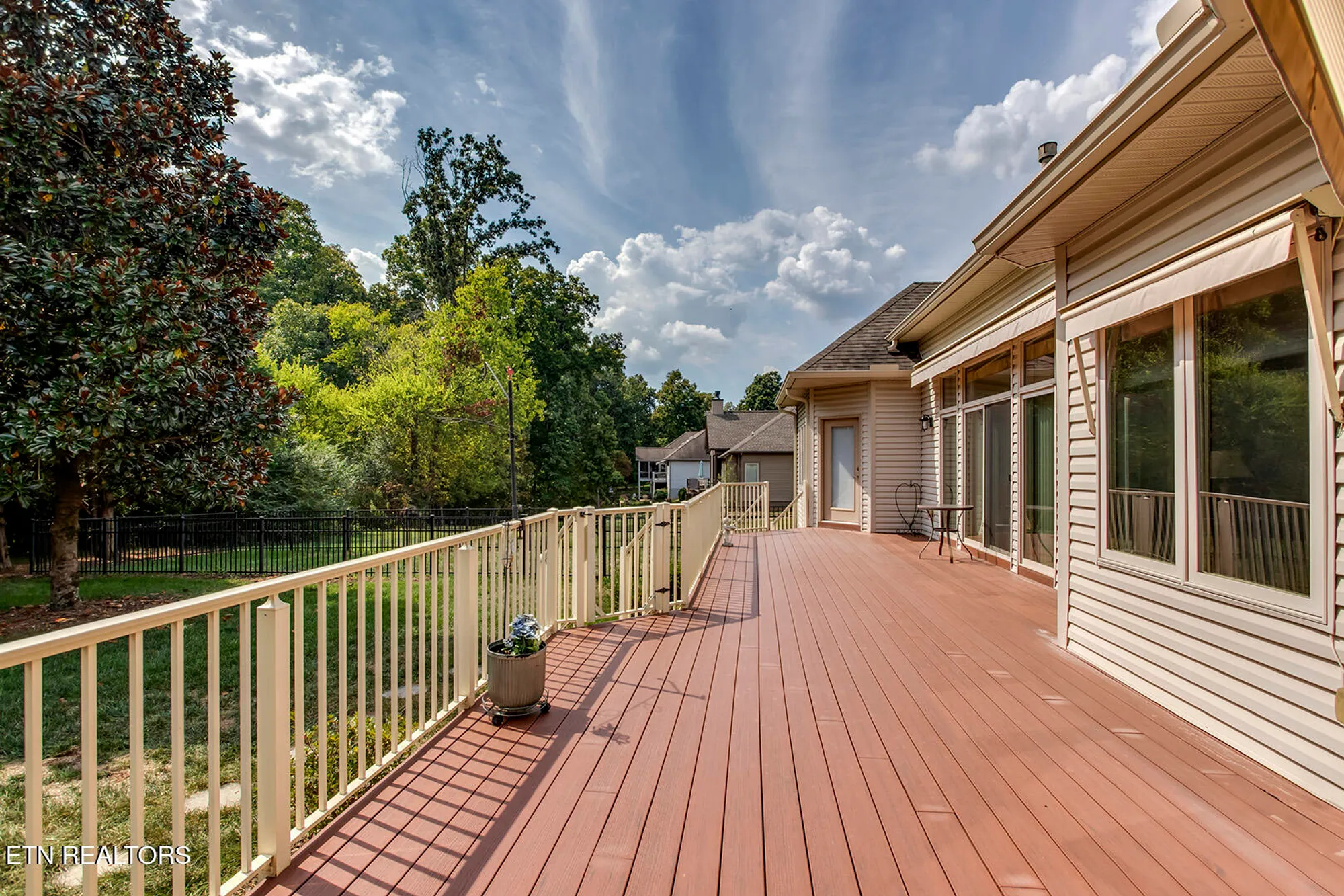 Property Slideshow image 19 of 61 | 178 tommotley dr, Loudon, TN, 37774