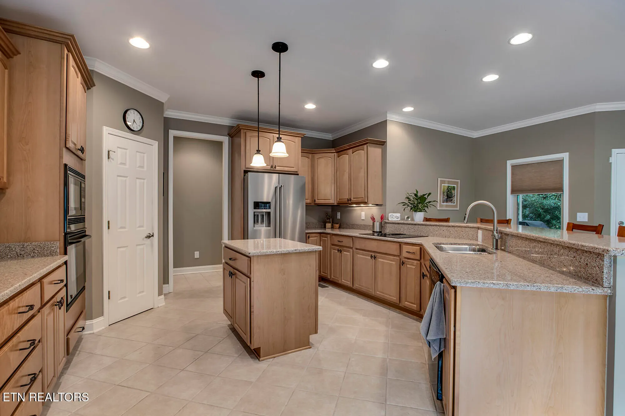 Property Slideshow image 23 of 61 | 178 tommotley dr, Loudon, TN, 37774