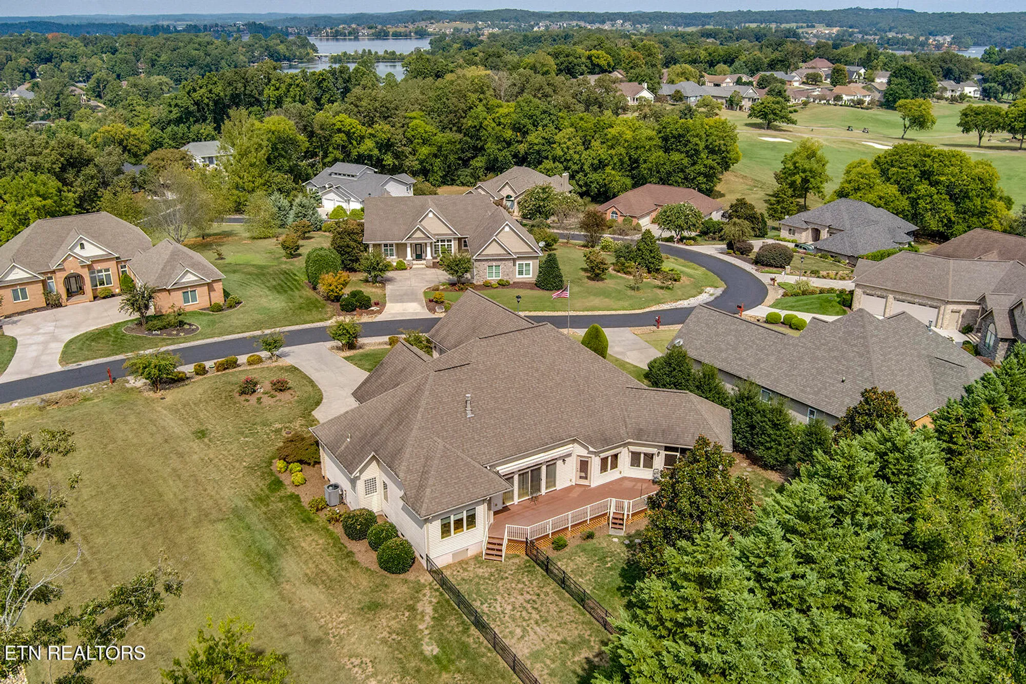 Property Slideshow image 51 of 61 | 178 tommotley dr, Loudon, TN, 37774