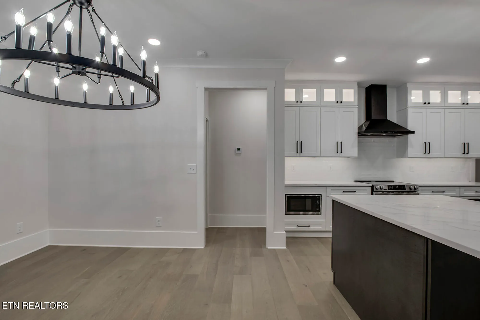 Property Slideshow image 18 of 50 | 108 oostagala dr, Loudon, TN, 37774