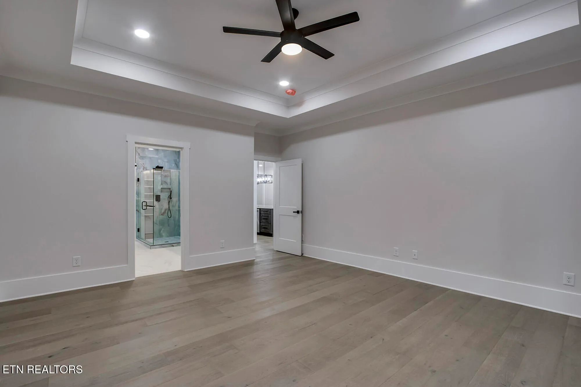 Property Slideshow image 20 of 50 | 108 oostagala dr, Loudon, TN, 37774