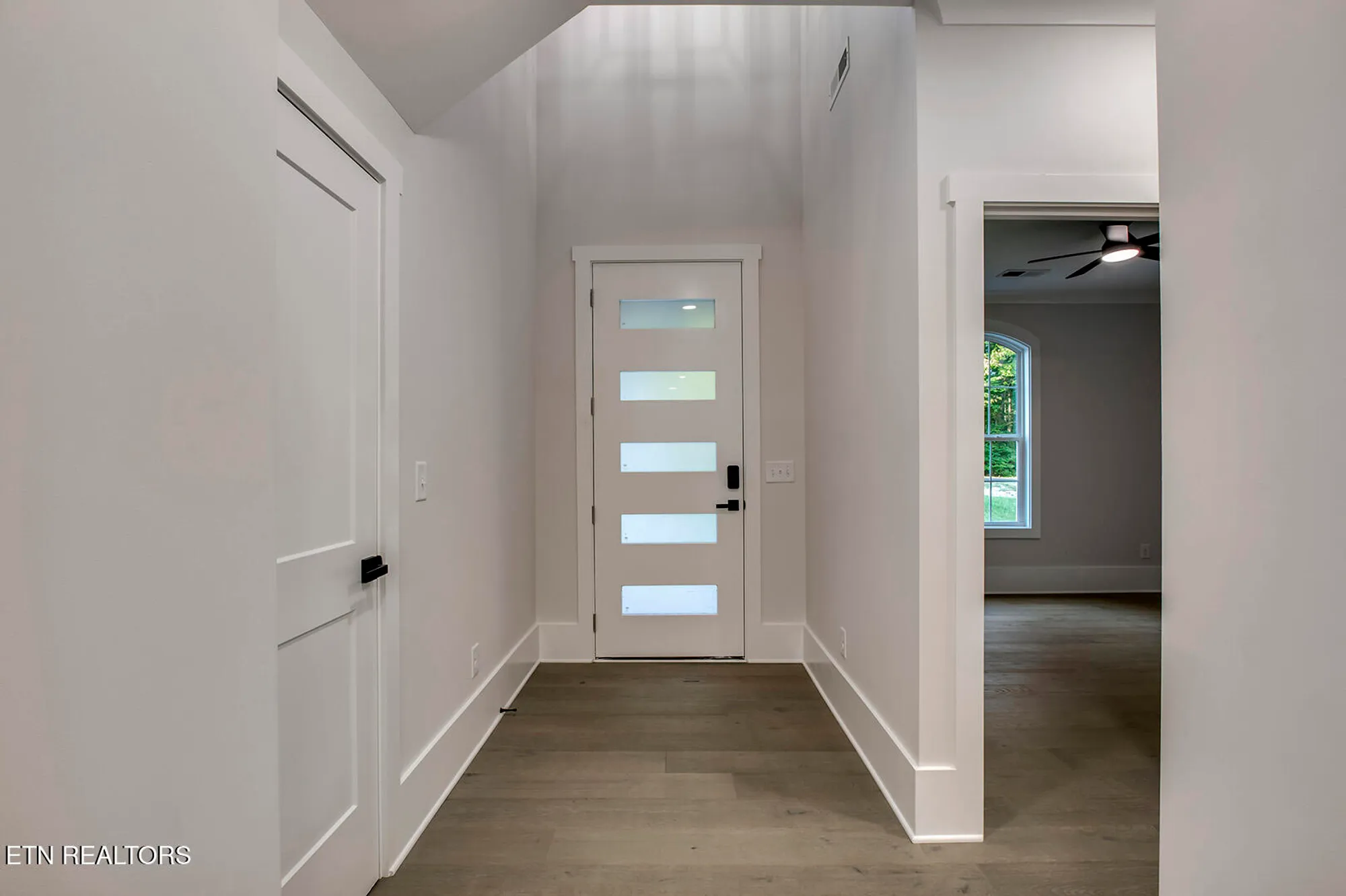 Property Slideshow image 24 of 50 | 108 oostagala dr, Loudon, TN, 37774