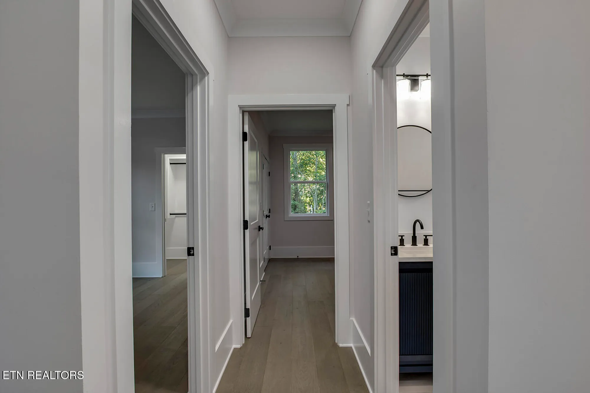 Property Slideshow image 25 of 50 | 108 oostagala dr, Loudon, TN, 37774