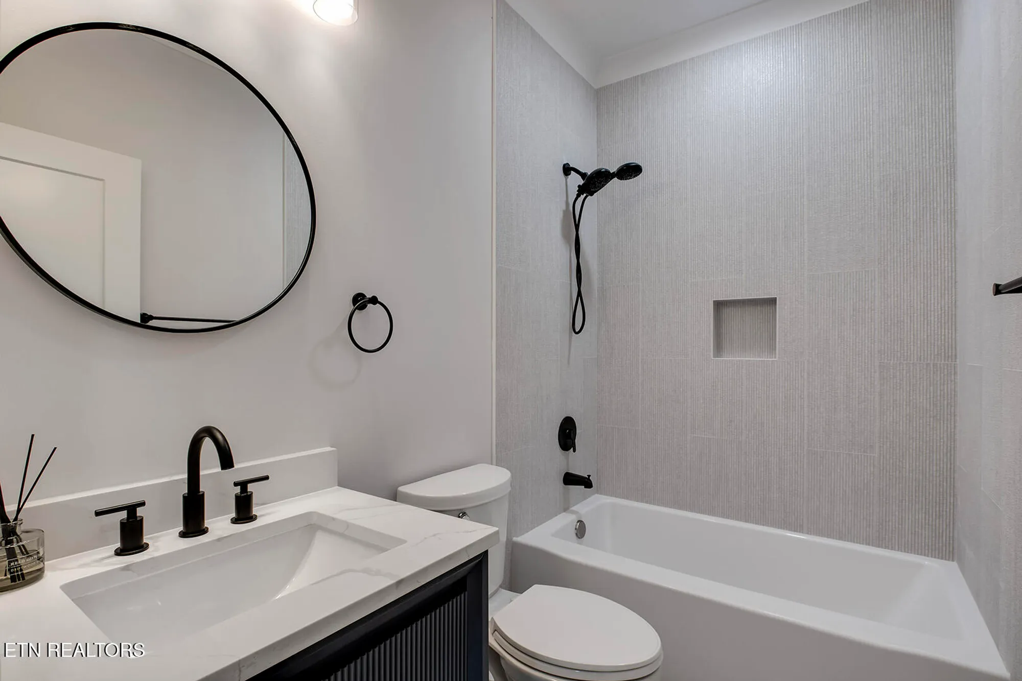 Property Slideshow image 30 of 50 | 108 oostagala dr, Loudon, TN, 37774