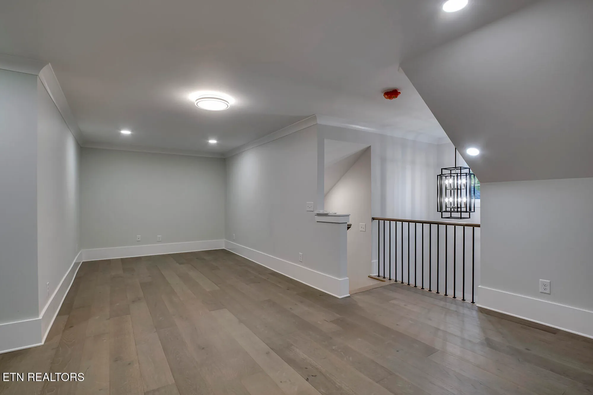 Property Slideshow image 37 of 50 | 108 oostagala dr, Loudon, TN, 37774