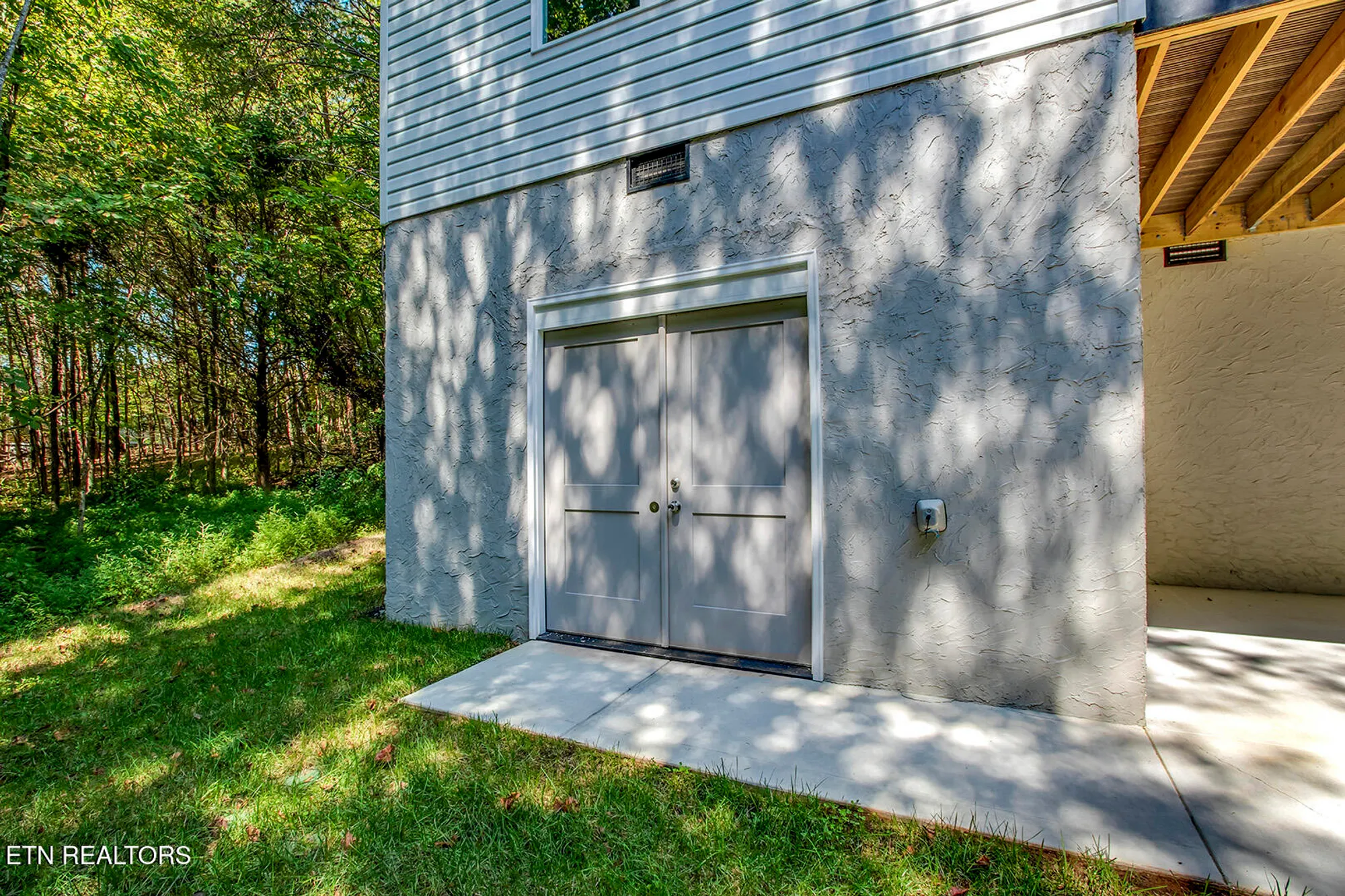 Property Slideshow image 45 of 50 | 108 oostagala dr, Loudon, TN, 37774