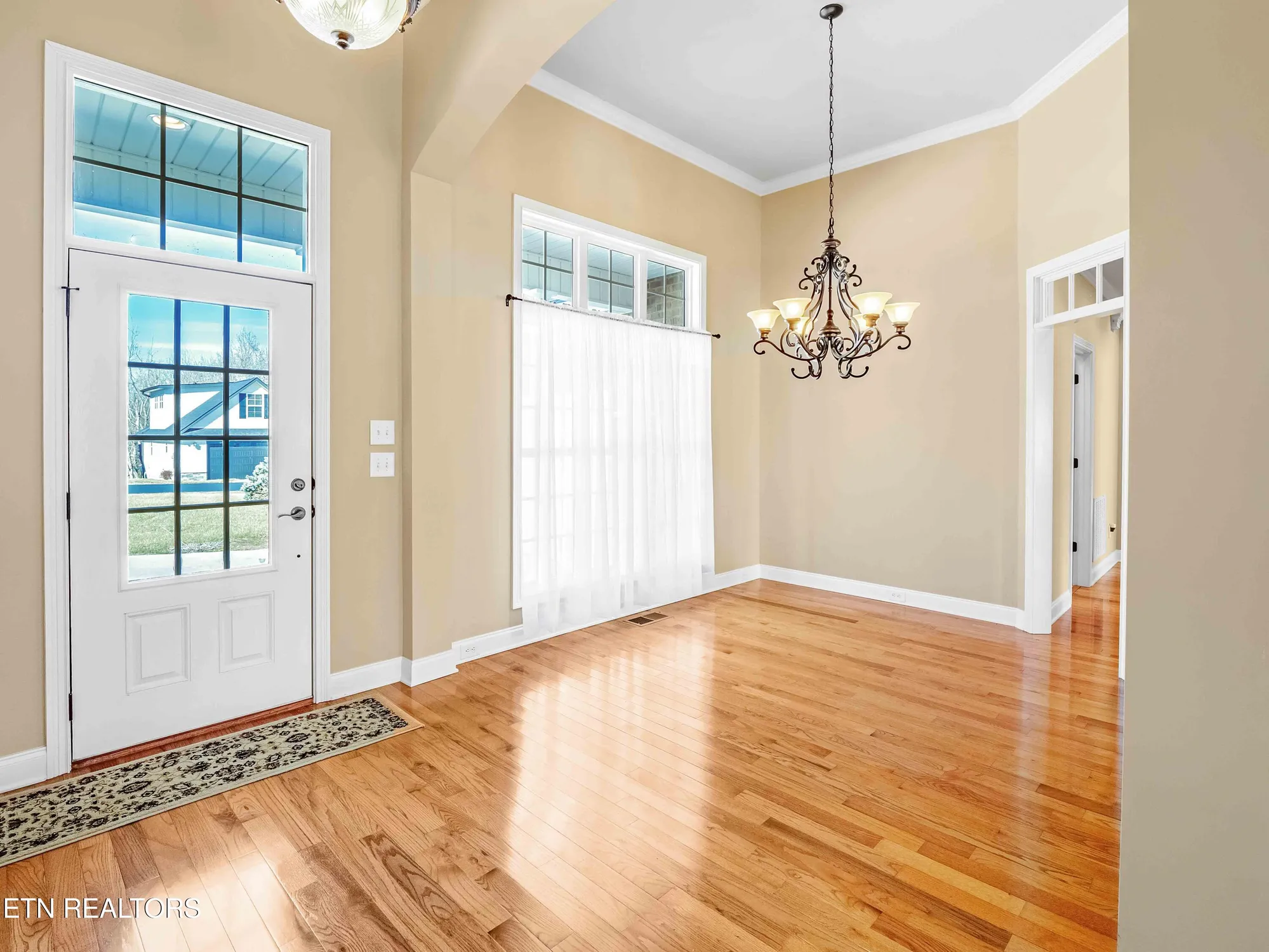 Property Slideshow image 4 of 31 | 110 yona way, Loudon, TN, 37774